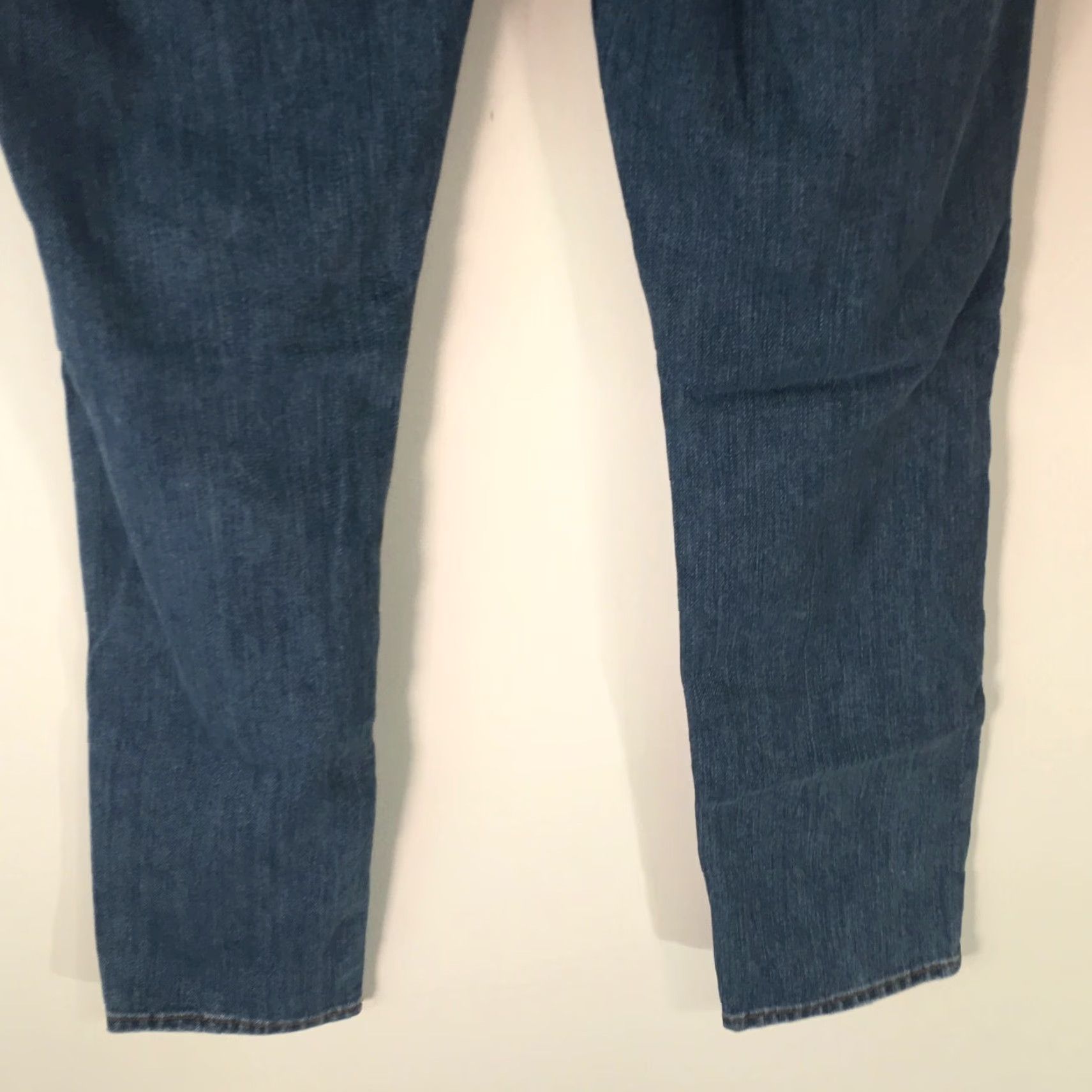 Abercrombie & Fitch Abercrombie & Fitch Jeans - Womens Skinny Denim Distressed Blue Size 6, Inseam 26, 5-Pocket, Regular Rise, Button Closure, Stretch Comfort Size 28" / US 6 / IT 42 - 5 Thumbnail