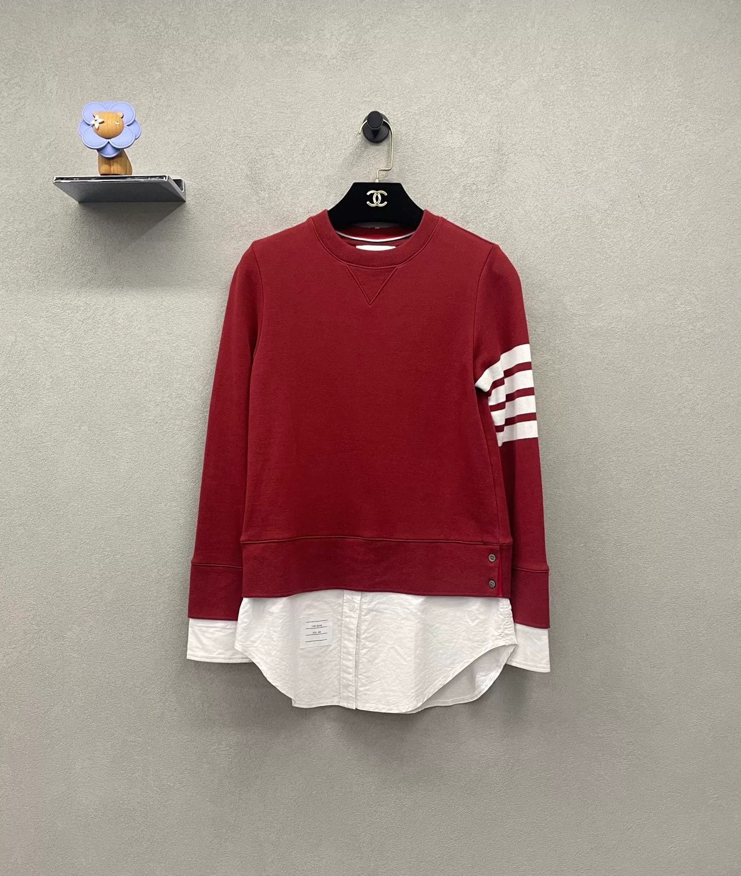 Thom Browne TB Striped Red Crew Neck Sweatshirt Size S / US 4 / IT 40 - 1 Thumbnail