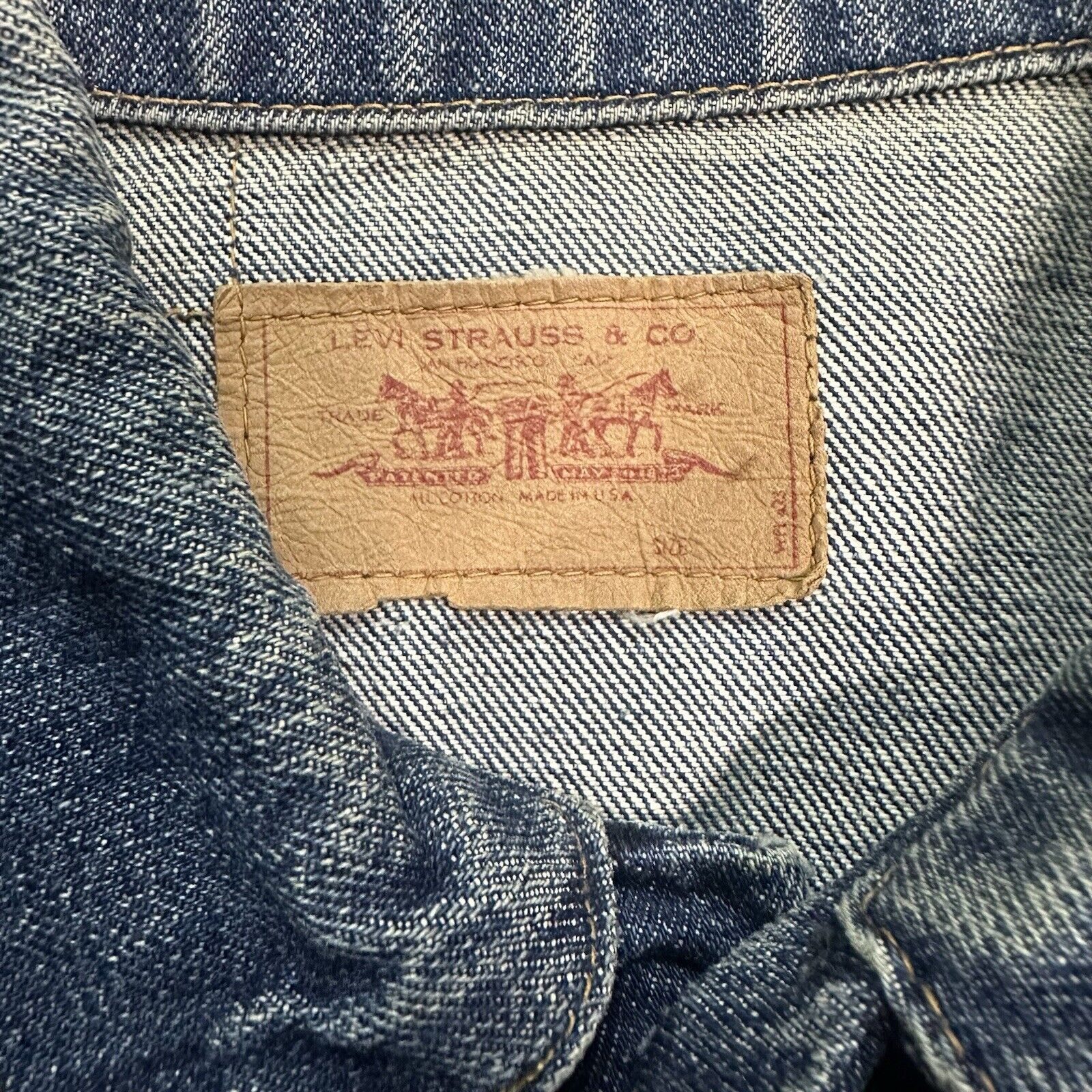 Vintage 70s high quality Levis Type 3 Denim 2 Pocket Trucker Jacket USA Size 70505-0217