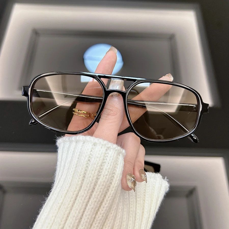 Other Vintage Square Fashion Sunglasses Size ONE SIZE - 2 Thumbnail