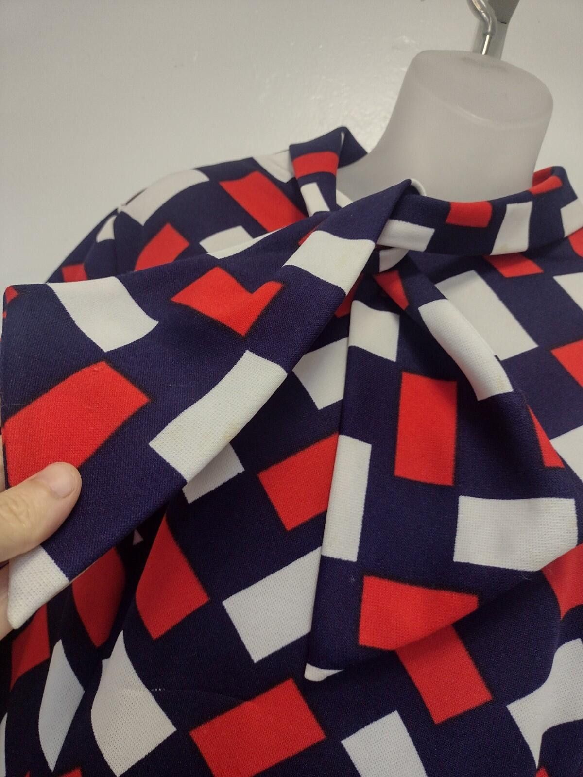 Handmade VTG 70s Gracie Square Geo Print Polyester Dress XL Tie Neck Size XL / US 12-14 / IT 48-50 - 5 Thumbnail