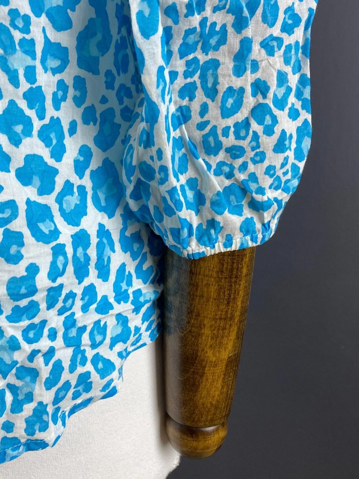 Designer Emily Van Den Bergh Blue Leopard Blouse Shirt Size 38 / S Size M / US 6-8 / IT 42-44 - 10 Thumbnail
