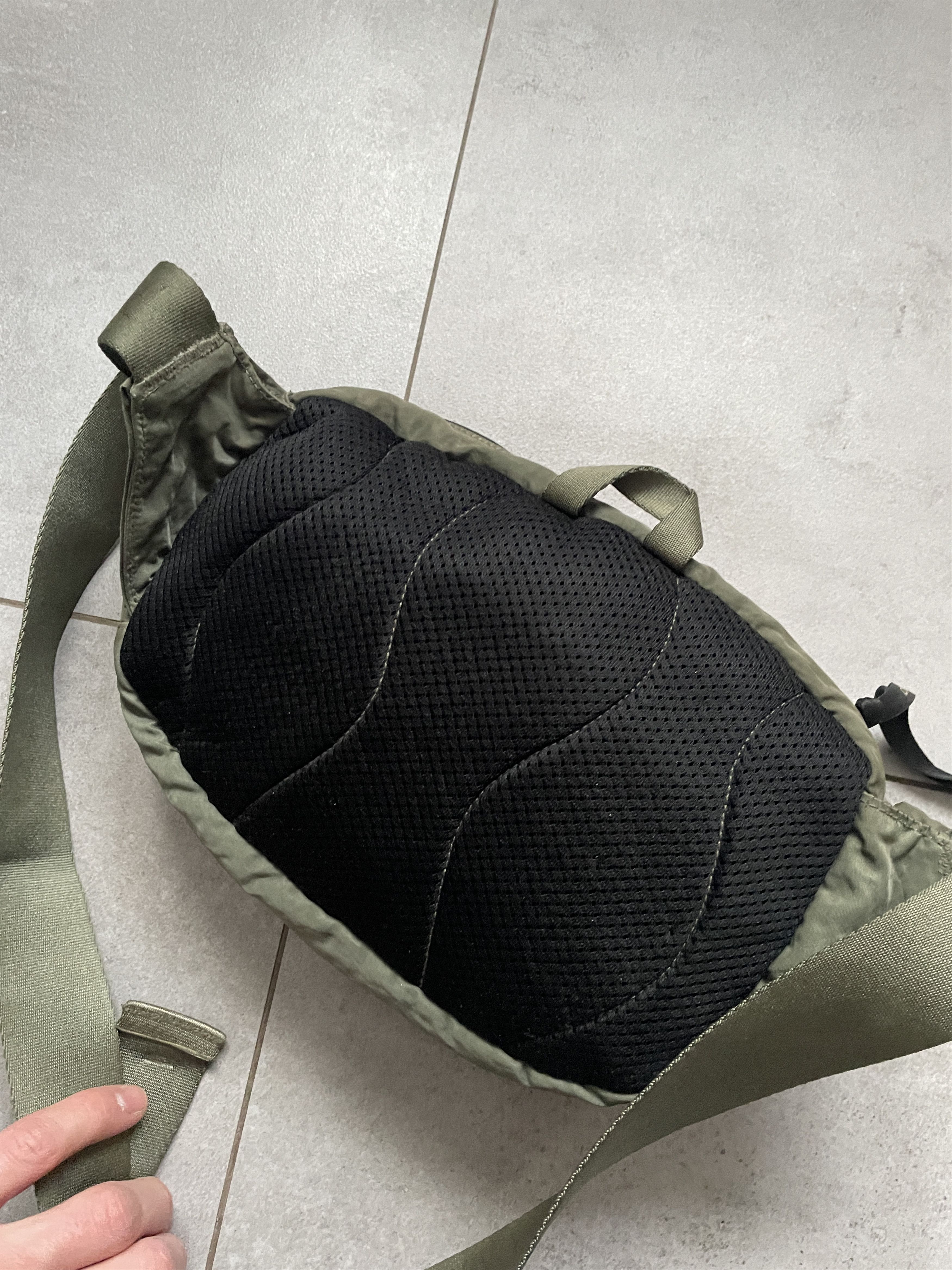 C.P. Company STONE ISLAND CP COMPANY OLIVE NYLON CROSSBODY SHOULDER BAG Size ONE SIZE - 7 Thumbnail