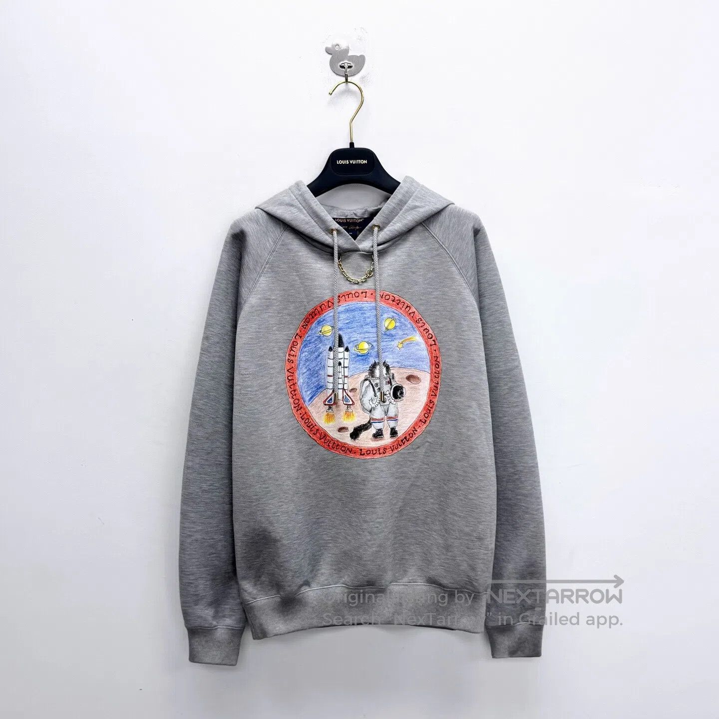 Louis Vuitton Louis Vuitton Grey Cat Astronaut Chain Logo Letter Logo Ho Size US M / EU 48-50 / 2 - 1 Thumbnail
