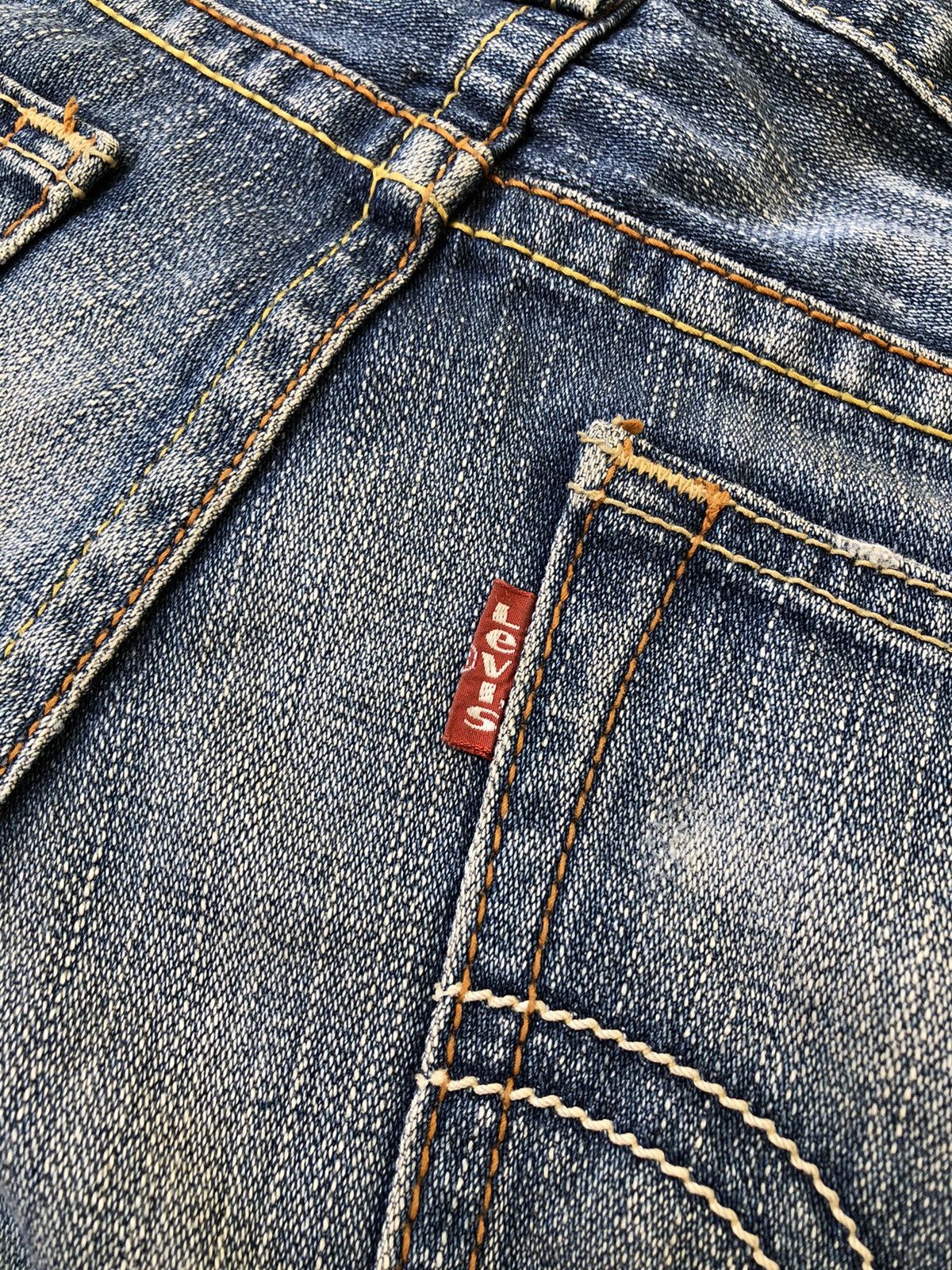 Le Grande Bleu (L.G.B.) Levis JAPAN With Side Pocket Flare Distressed Denim Size US 32 / EU 48 - 17 Thumbnail