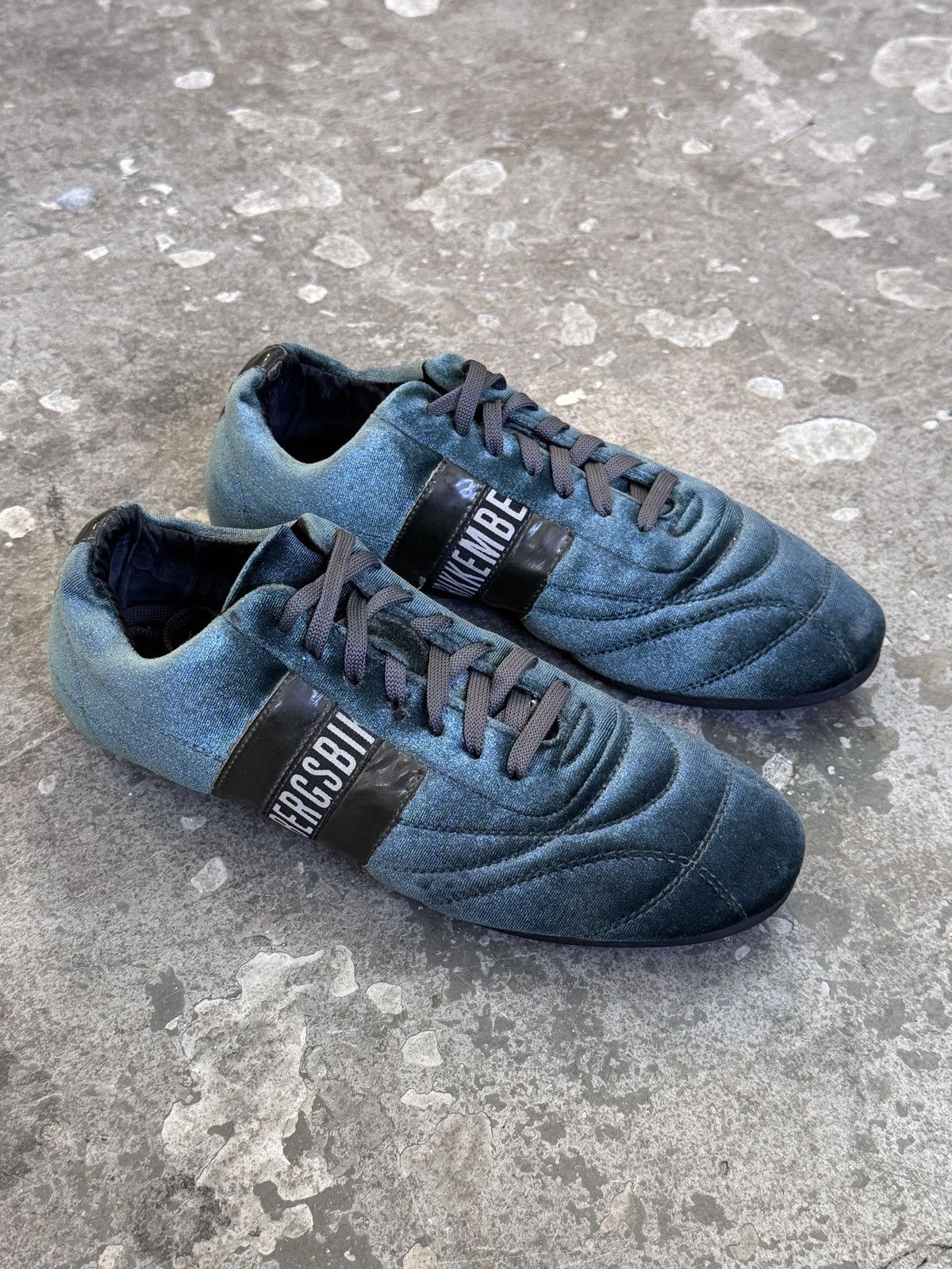 Dirk Bikkembergs Vintage Bikkembergs Soccer Black Leather Low Cut Trainers Size US 7 / EU 40 - 1 Thumbnail