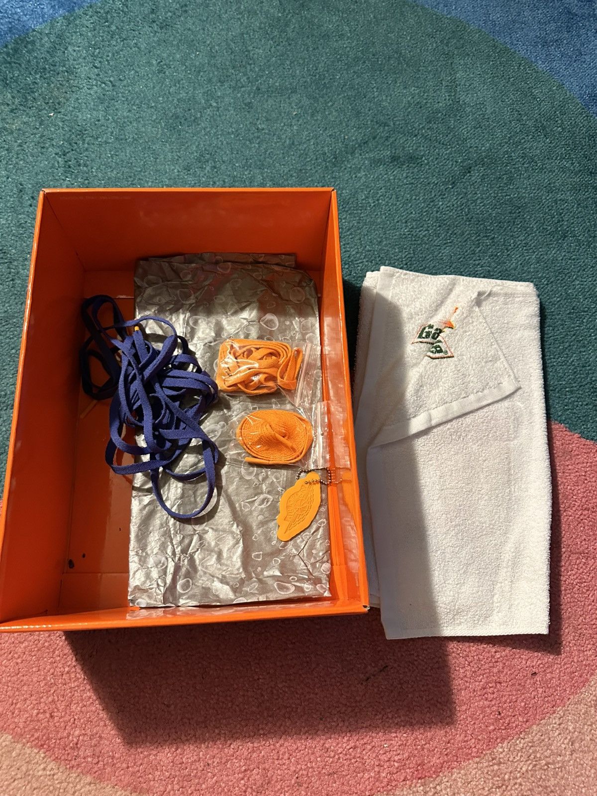 Gatorade × Jordan Brand Air Jordan 1 Retro High Gatorade Rush Violet Size US 11.5 / EU 44-45 - 14 Thumbnail