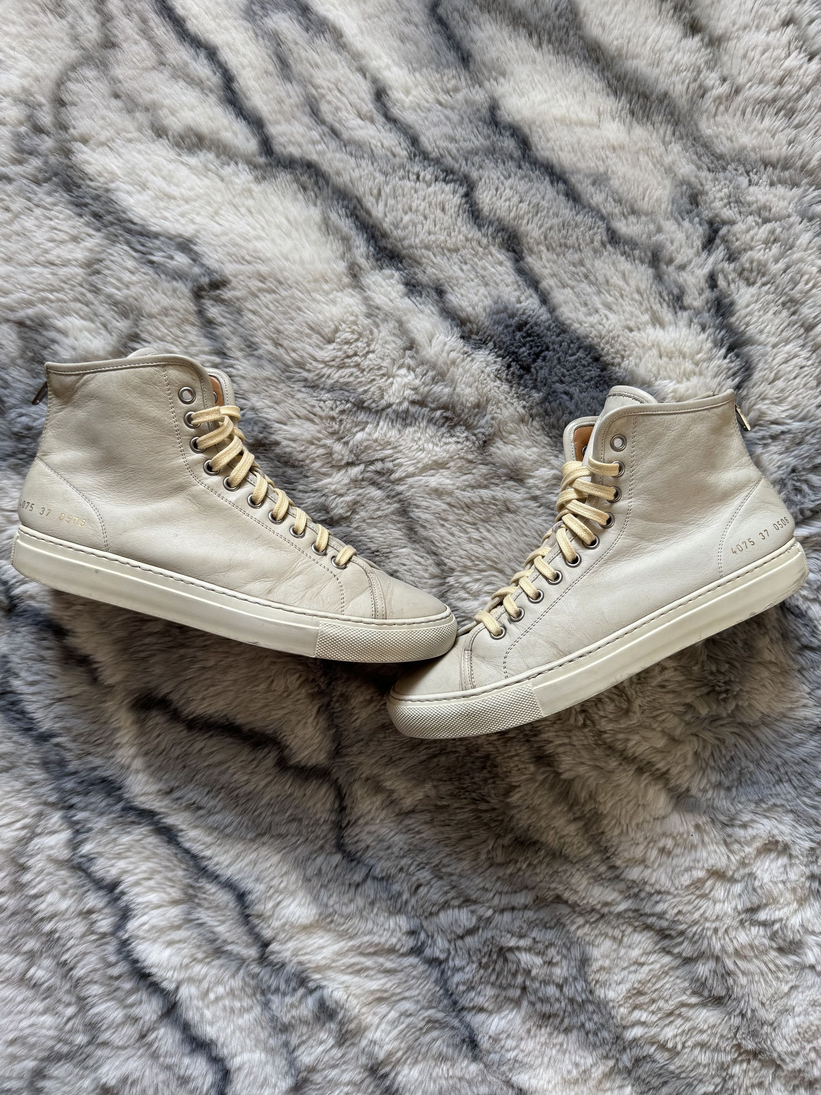 Common Projects Common Project High Top Zip Beige Sneakers Size US 6 / EU 39 - 1 Thumbnail