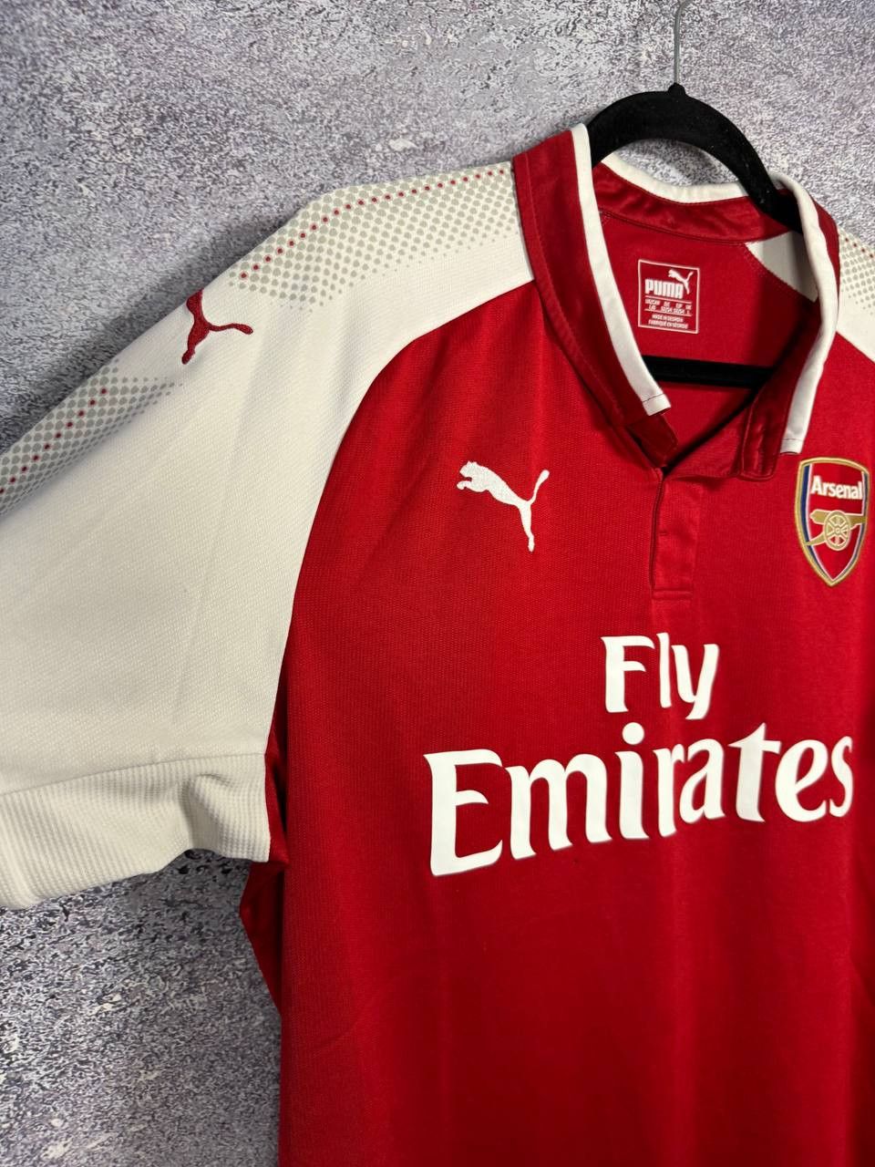 Vintage Vintage Arsenal 2017/18 Puma Soccer Jersey Large Size US L / EU 52-54 / 3 - 6 Thumbnail