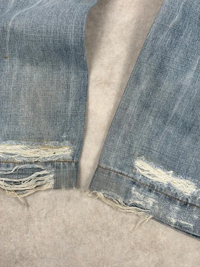 Dolce & Gabbana 2000s Dolce & Gabbana Blue Distressed Denim Jeans Size US 33 - 11 Thumbnail