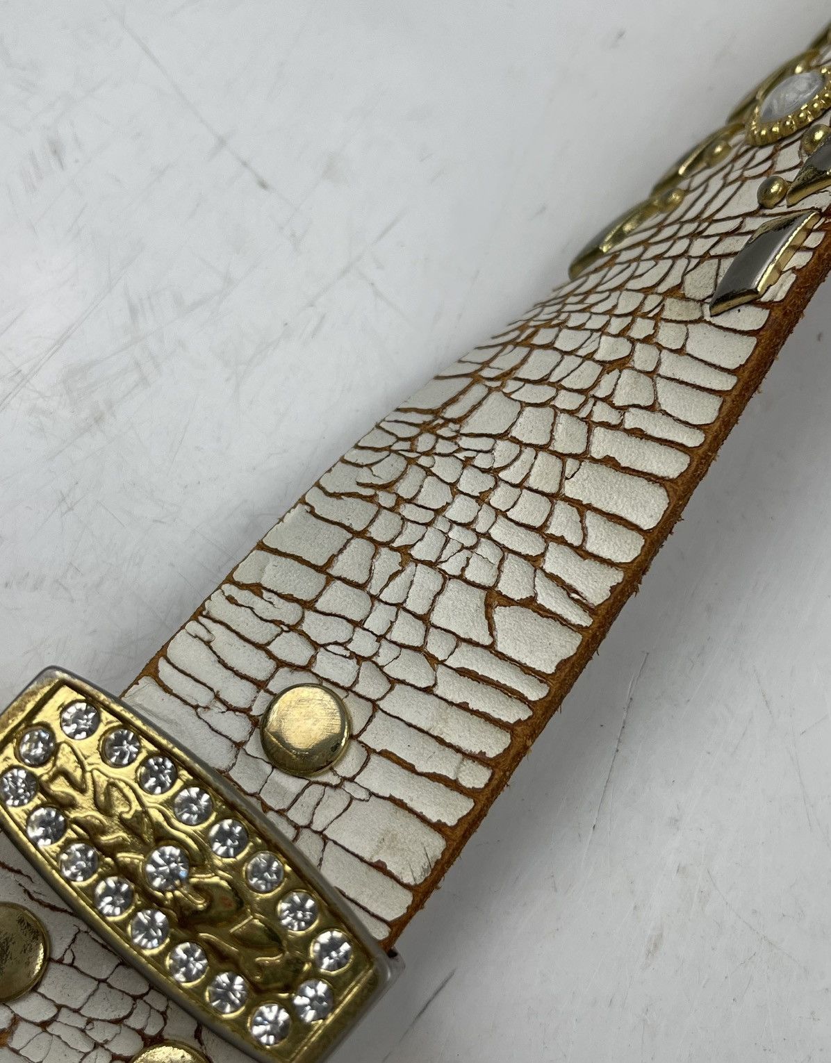 Other distressed studded leather belt tc33 Size 36 - 13 Thumbnail