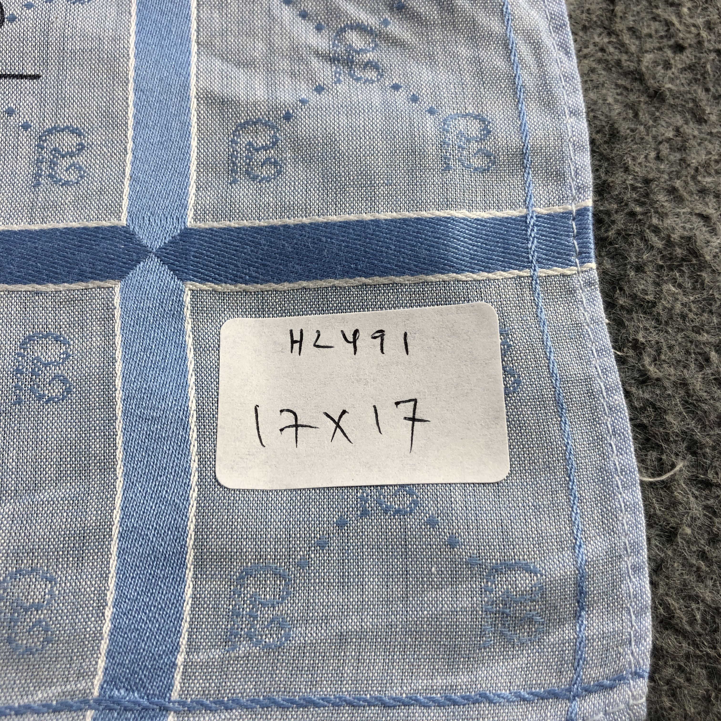 Pierre Balmain × Vintage Pierre Balmain Handkerchief Neckerchief Bandana H2491 Size ONE SIZE - 7 Thumbnail