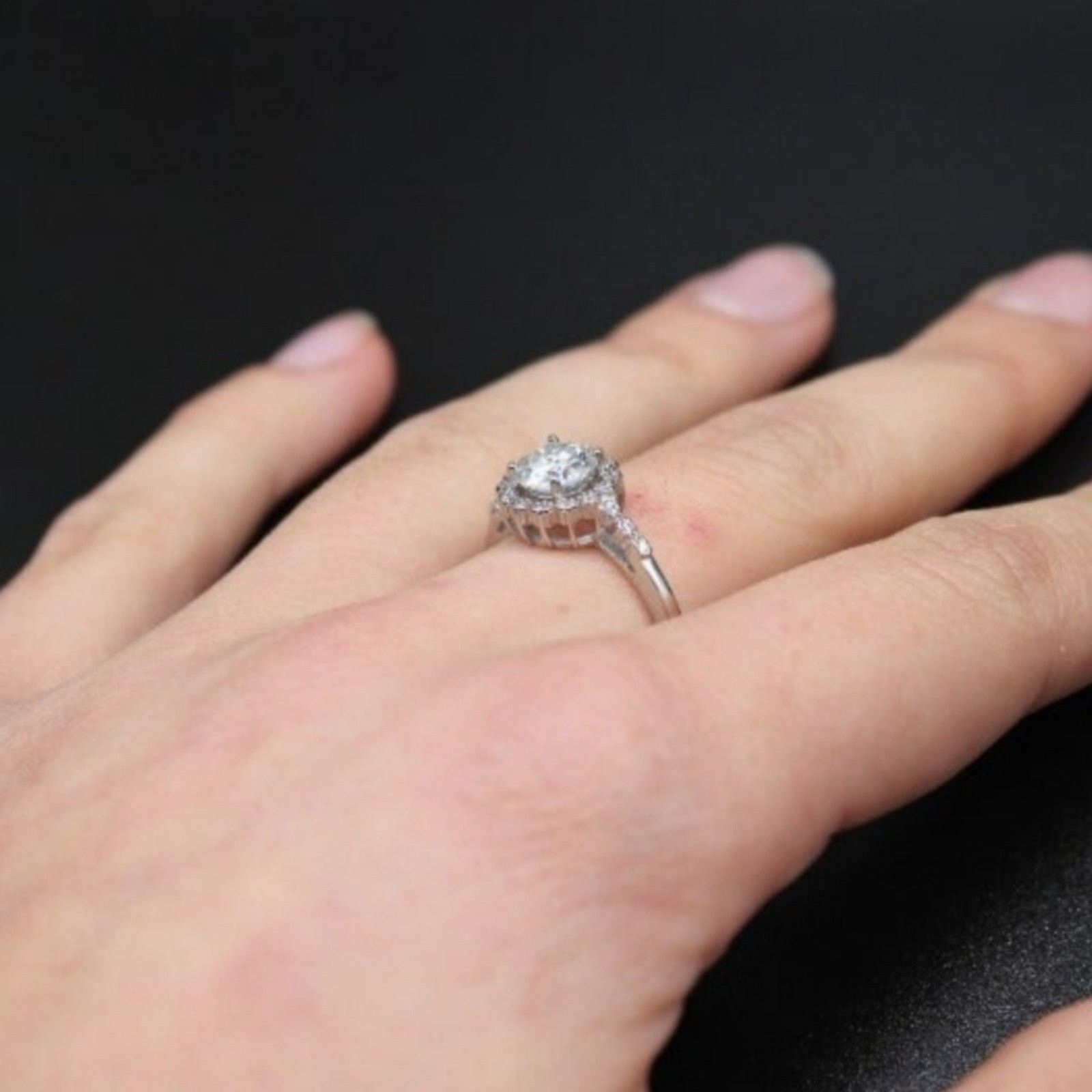 Other 1 Ct Moissanite Ring Halo-Style Flower Silver 6 Size ONE SIZE - 10 Thumbnail