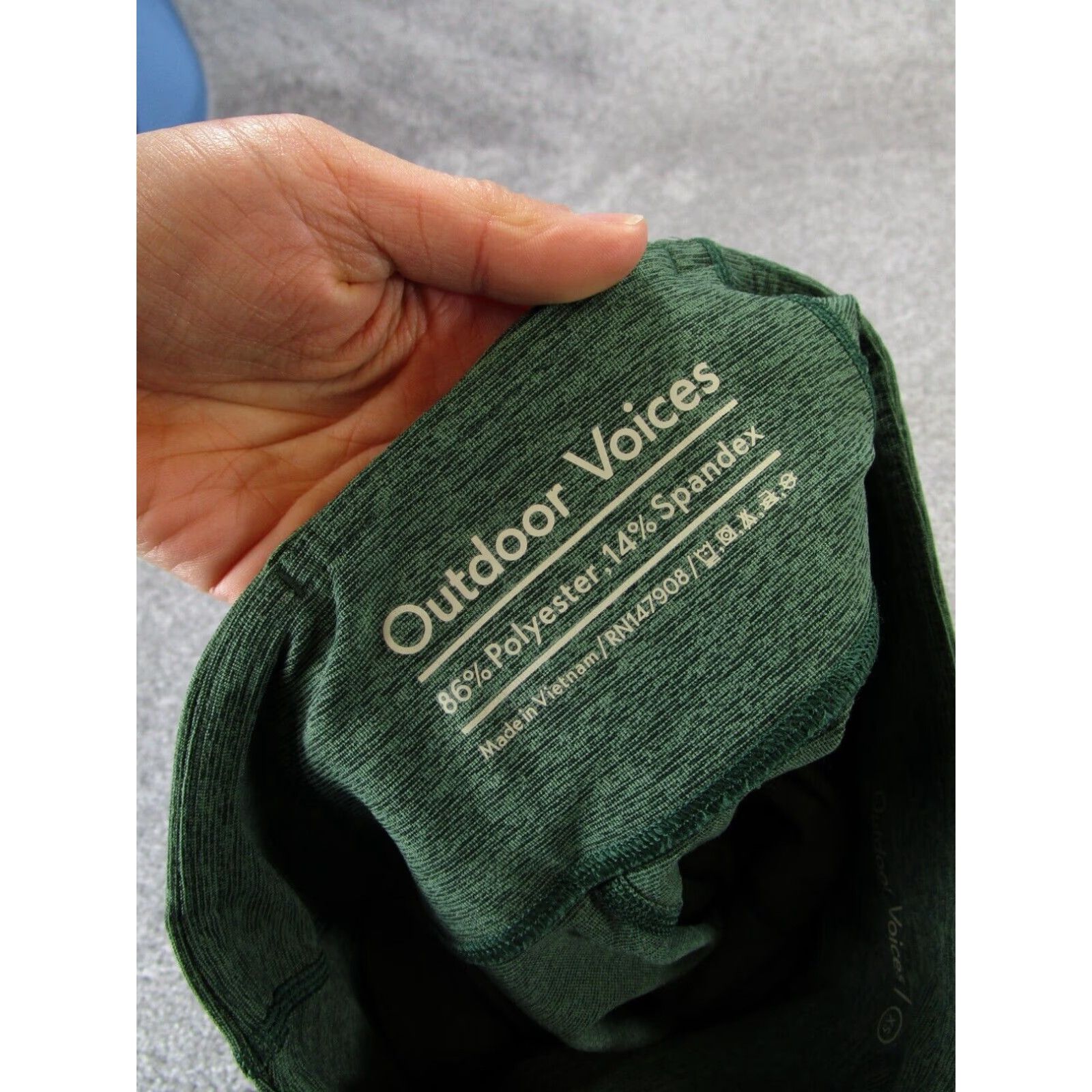 Outdoor Voices Outdoor Voices Womens XS Extra Large Green Compression Crop Workout Gym Leggings Size 26" / US 2 / IT 38 - 7 Thumbnail