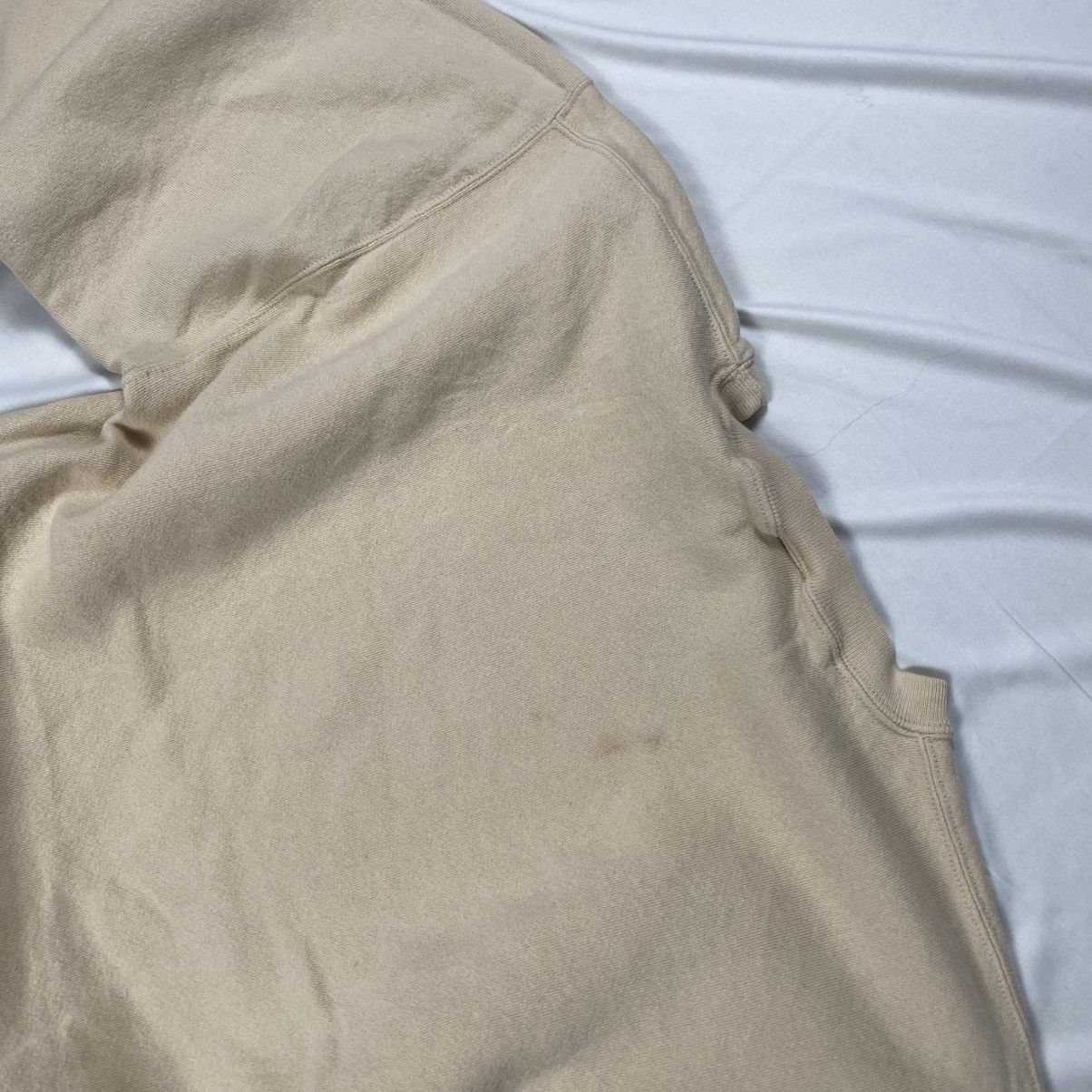 Russell Athletic Vintage y2k Russell Beige Blank Boxy Crewneck Size US M / EU 48-50 / 2 - 5 Thumbnail