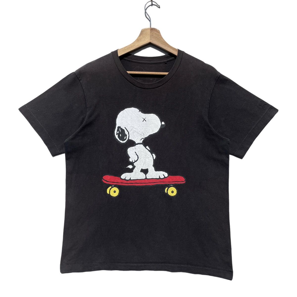 Kaws RARE🔥 Kaws Peanuts Size US M / EU 48-50 / 2 - 1 Thumbnail