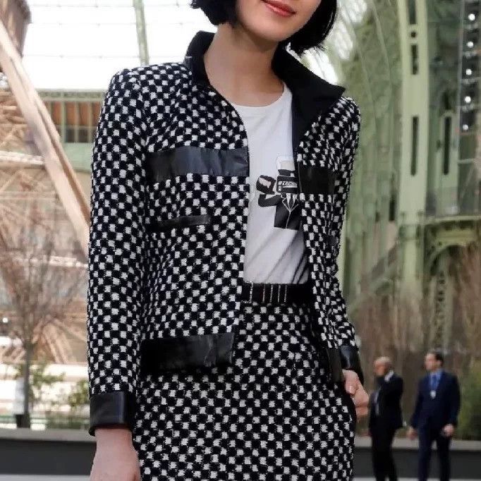 Chanel Chanel 17B Haute Couture Lambskin Jacket Size XXS / US 00 / IT 34 - 1 Thumbnail