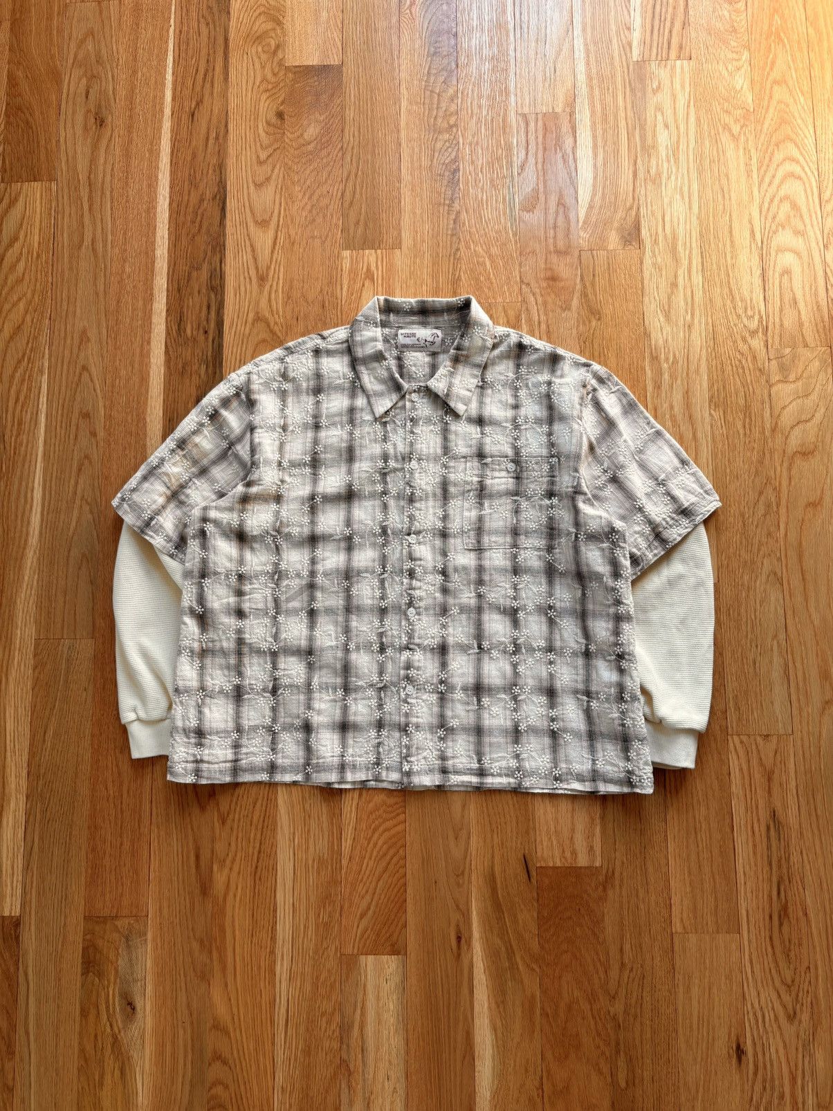 Other Vitesse Haute Cropped Boxy Embroidery Waffle Button Up L Size US L / EU 52-54 / 3 - 1 Thumbnail