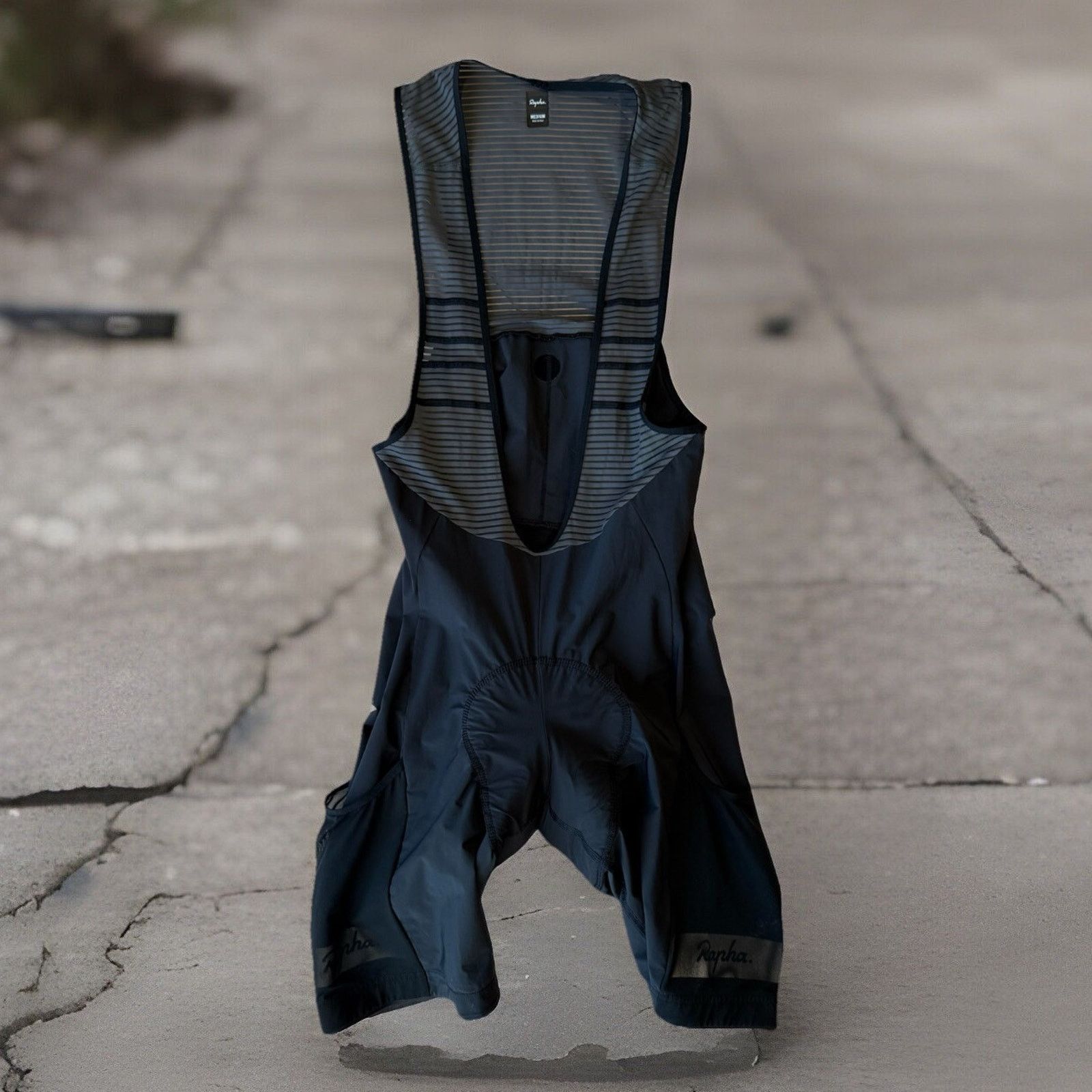 Rapha Rapha Cargo Cycling Bib Medium Black Cycling Sportswear Size US 30 / EU 46 - 1 Thumbnail