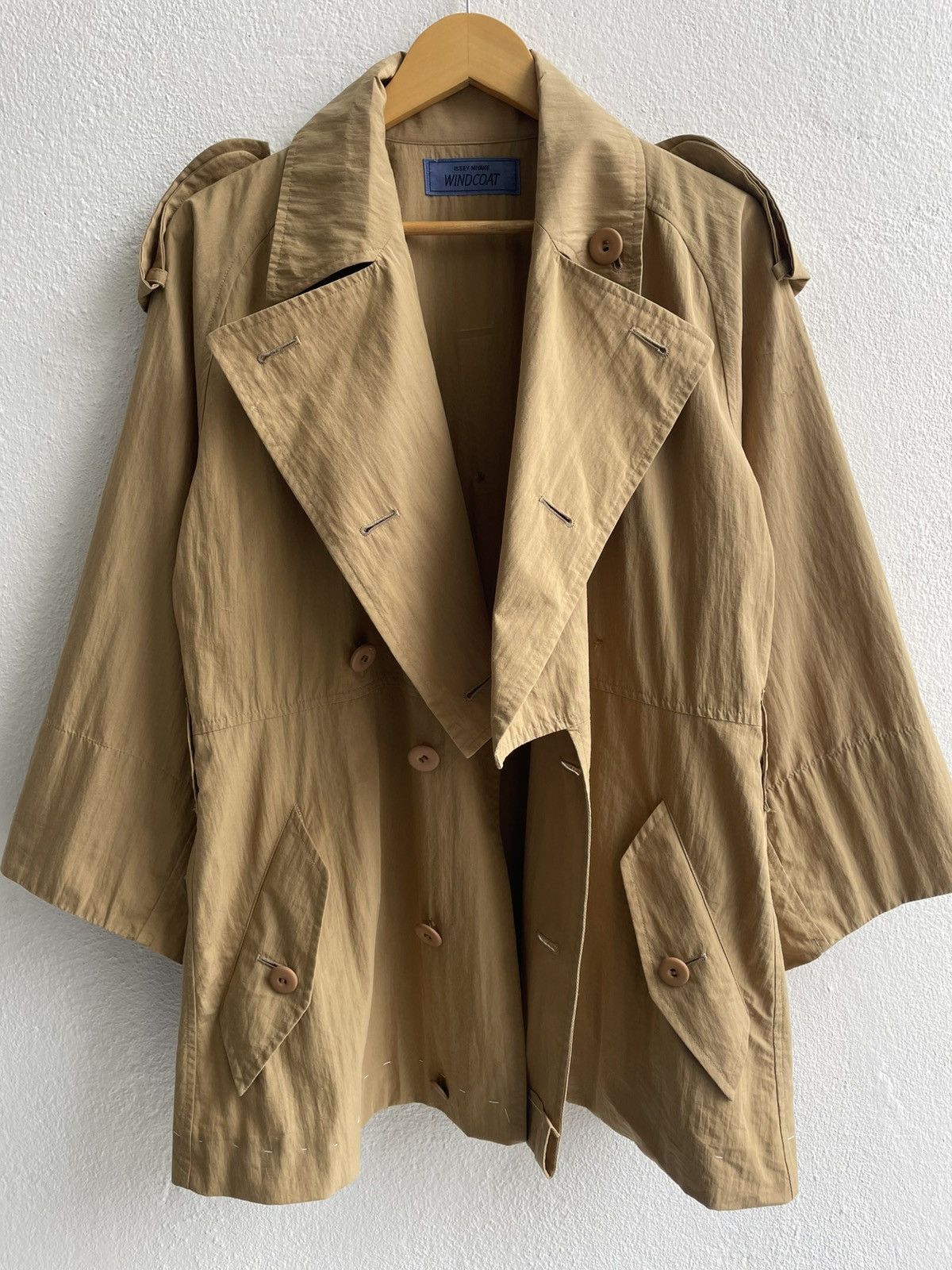 Issey Miyake Vintage 80's Issey Miyake Windcoat Oversize Long Coat Size US S / EU 44-46 / 1 - 11 Thumbnail