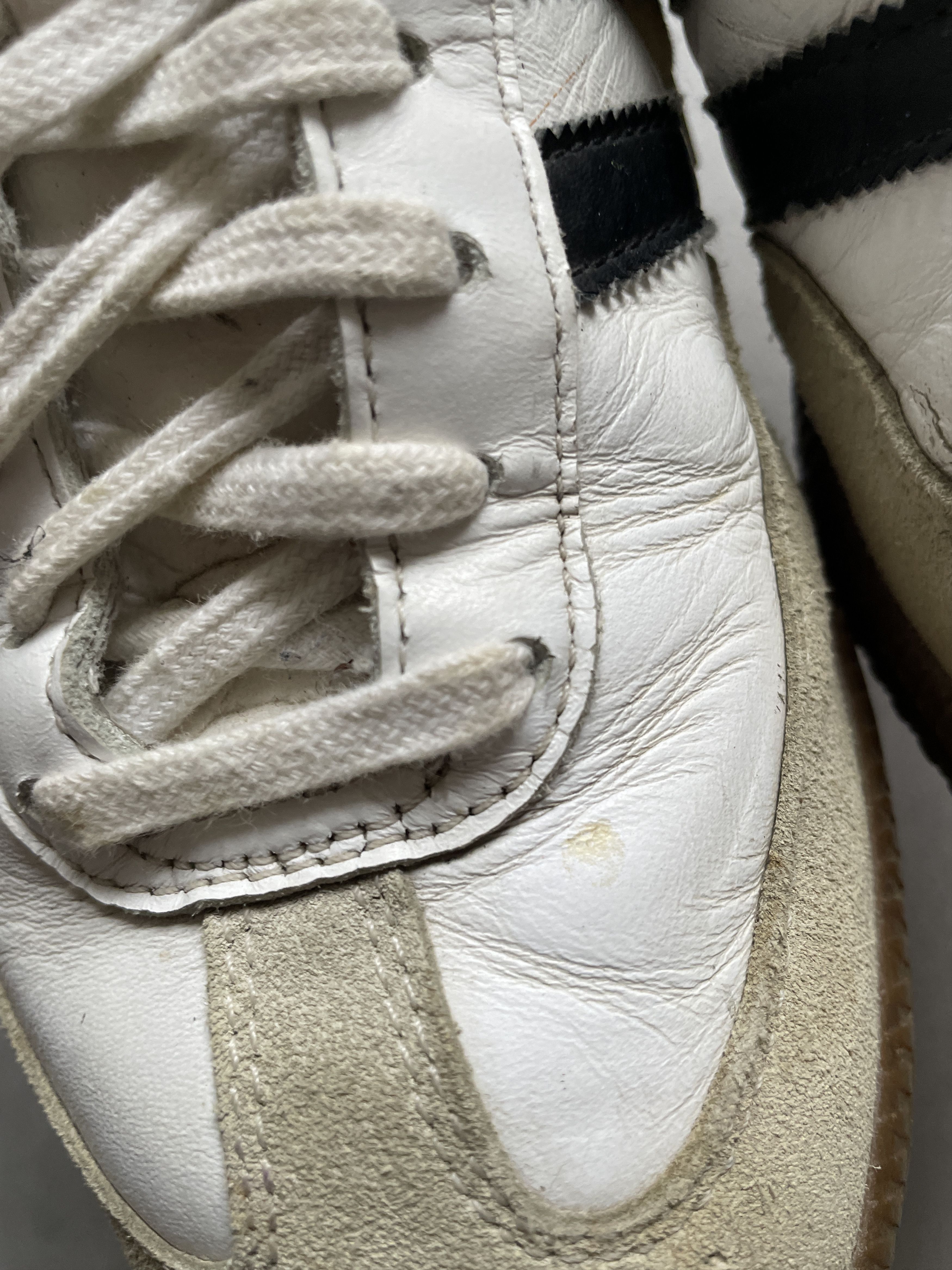 Adidas × Leather Y2K ADIDAS WHITE BEIGE LEATHER SAMBA SNEAKERS Size US 8.5 / EU 41-42 - 6 Thumbnail