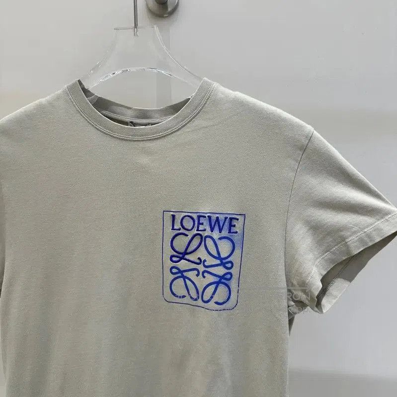 Loewe Loewe Short Sleeve Embroidered Logo Tee . Size XXS / US 00 / IT 34 - 4 Thumbnail