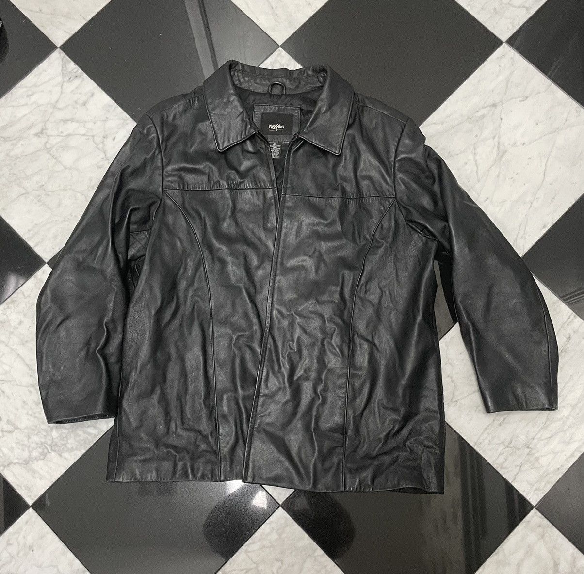 Mossimo 🔥 Vintage woman’s + size leather jacket Size ONE SIZE - 1 Thumbnail