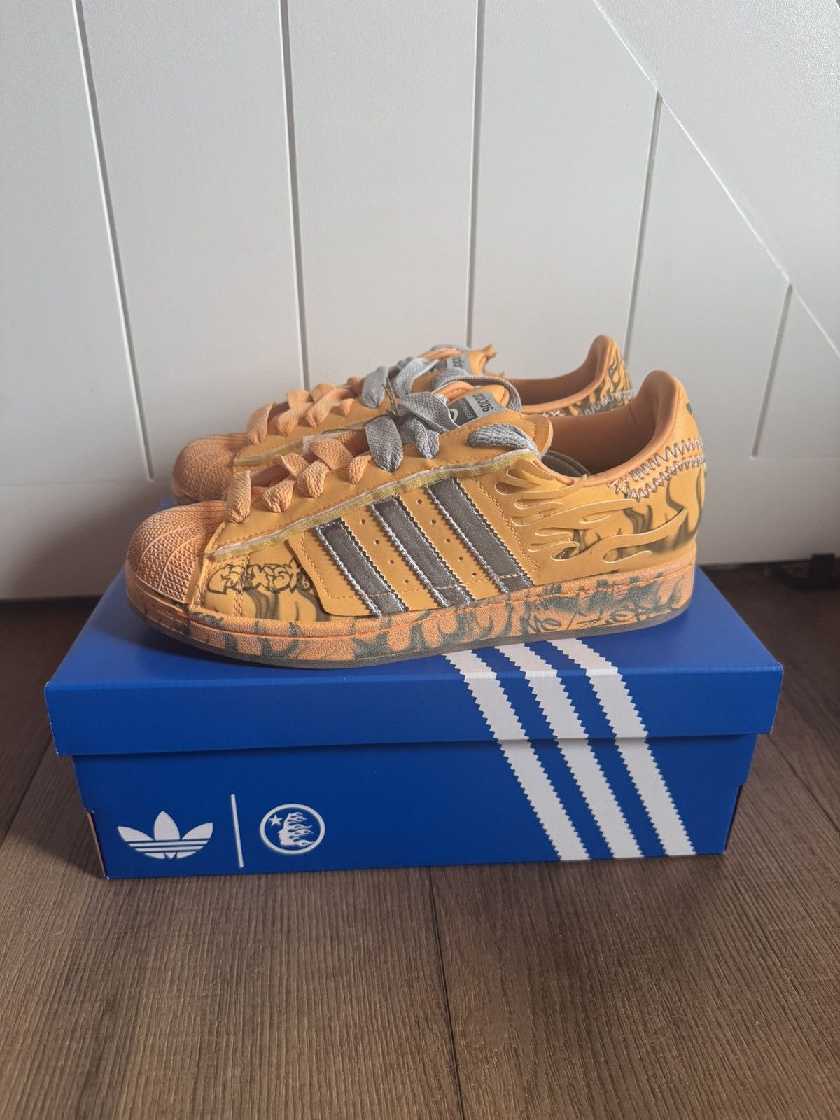 Adidas Adidas X Hellstar superstar “Hazy Orange” Size US 8.5 / EU 41-42 - 2 Thumbnail