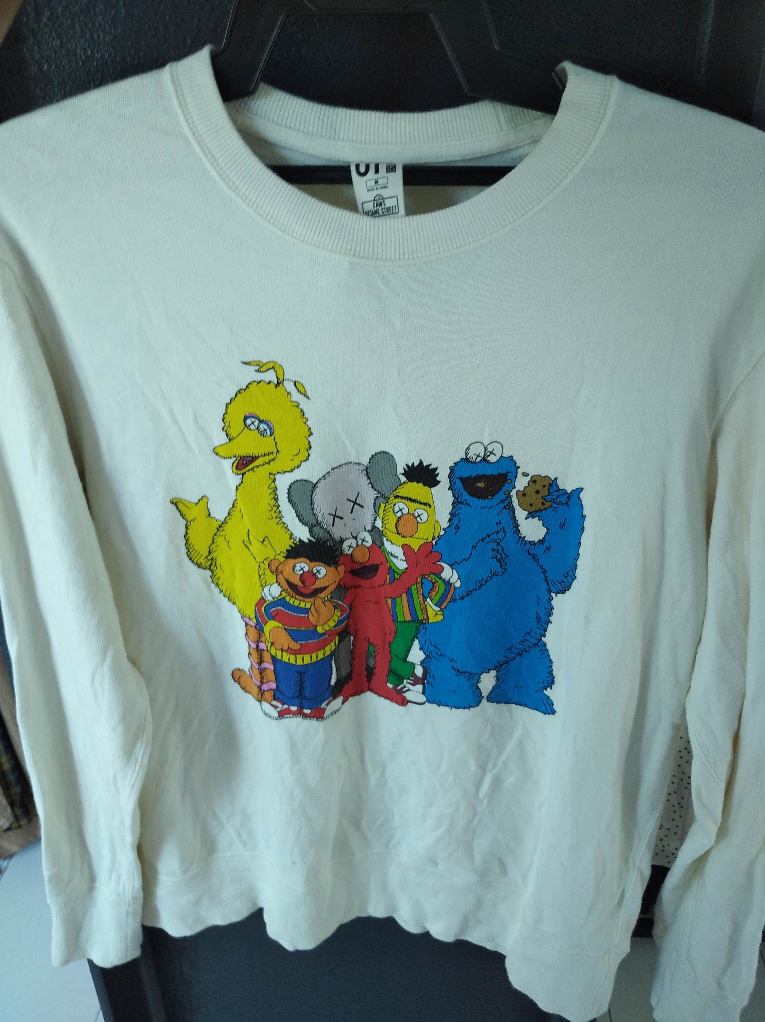 Kaws X Sesame Street Colour Uniqlo SWEATSHIRT