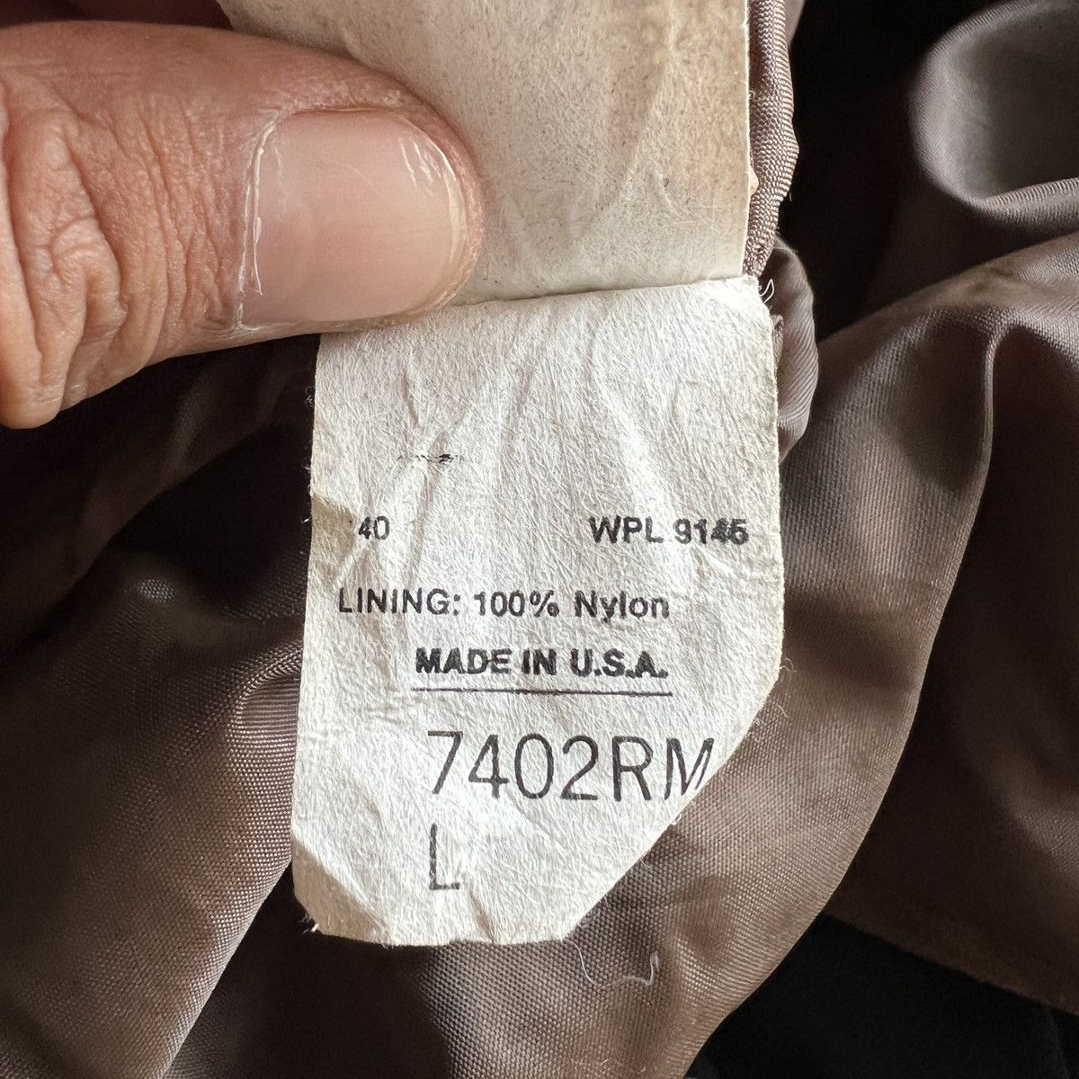 Hard Rock Cafe Vintage Hard Rock Hotel Las Vegas Suede Leather Jacket Size US L / EU 52-54 / 3 - 17 Thumbnail