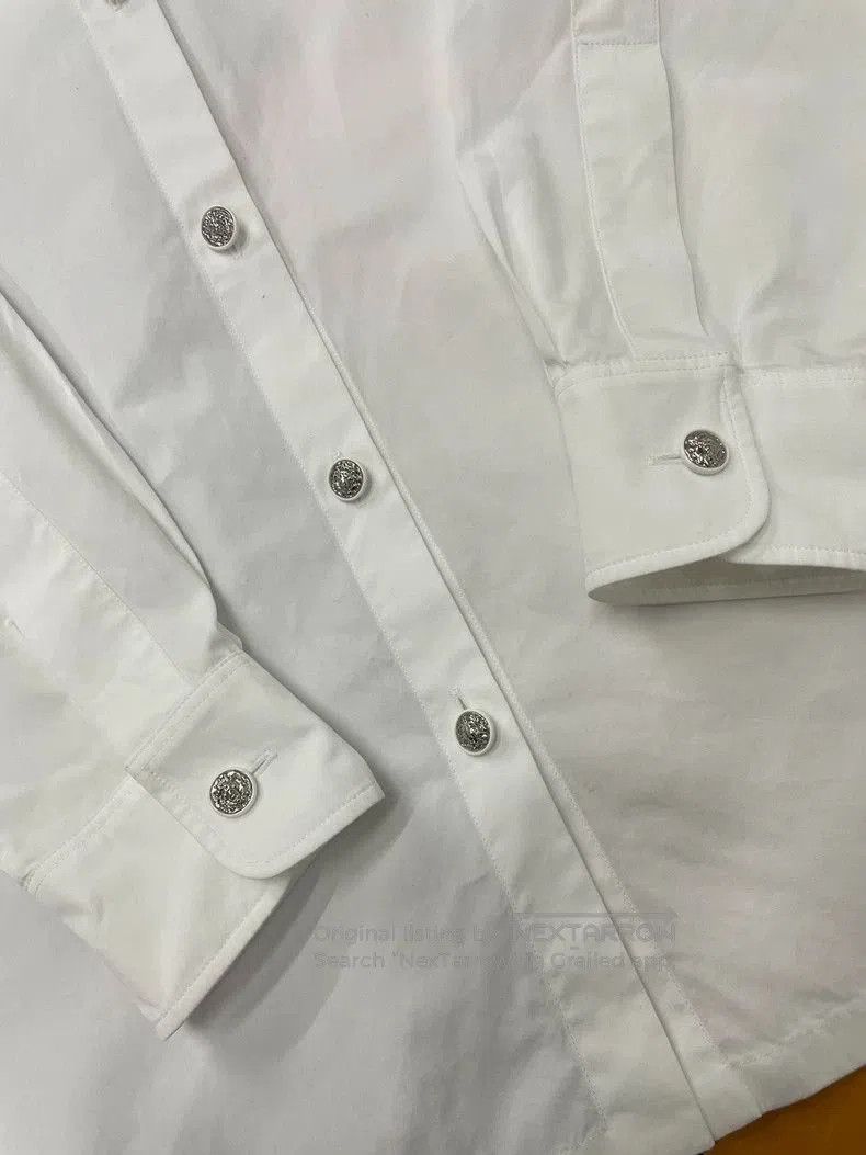 Chanel Chanel White Shirt Black Velvet Collar. Size US M / EU 48-50 / 2 - 2 Thumbnail