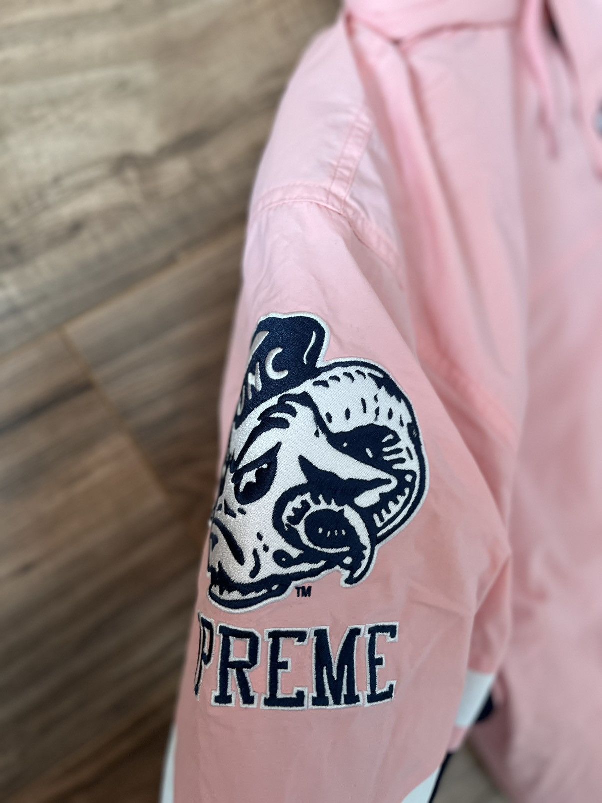 Mitchell & Ness × NCAA × Supreme Supreme Mitchell & Ness NCAA Hooded Stadium Jacket Size US L / EU 52-54 / 3 - 16 Thumbnail