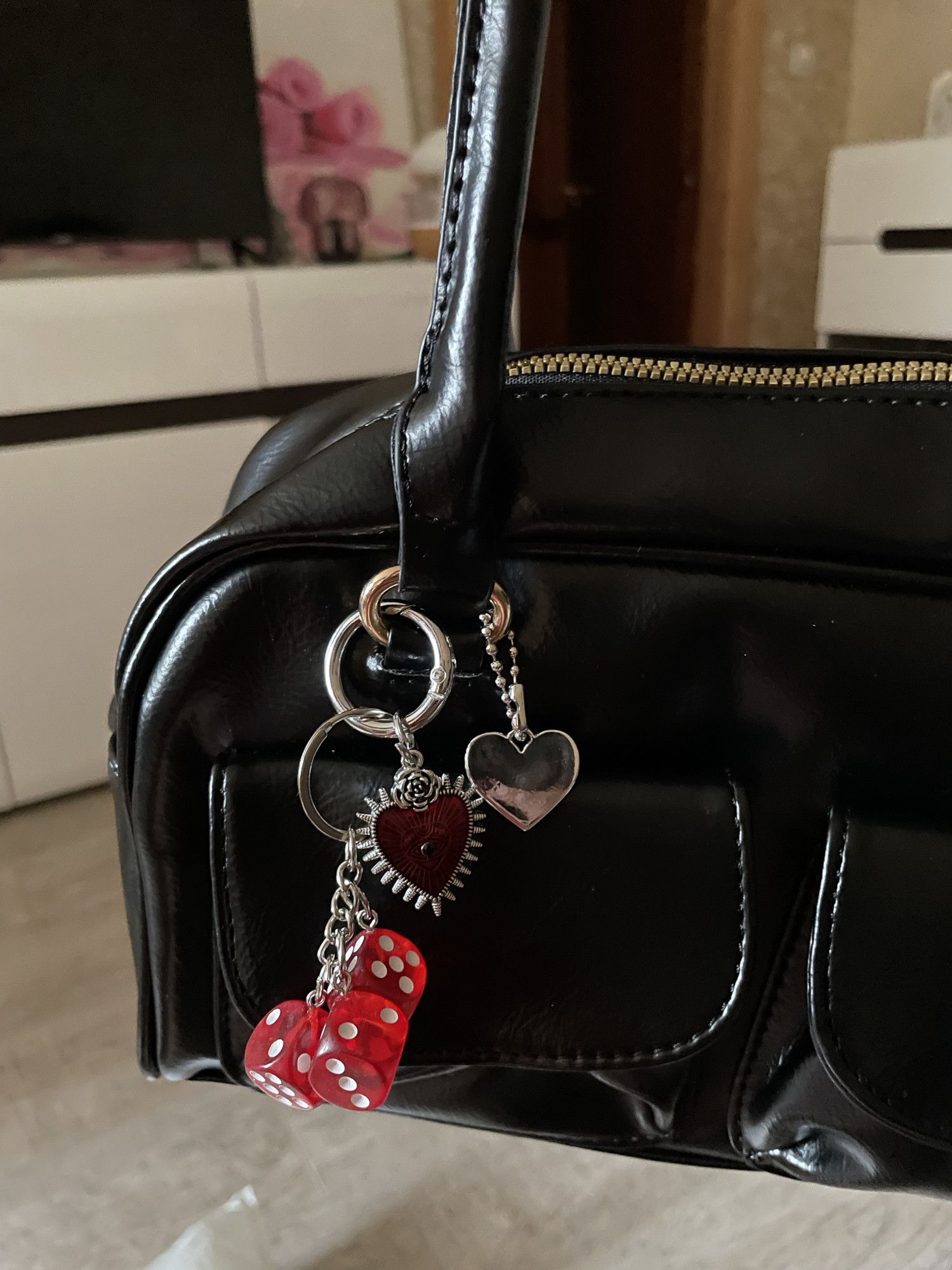 Japanese Brand y2k 2000s red dice keyring for keychain Size ONE SIZE - 3 Thumbnail