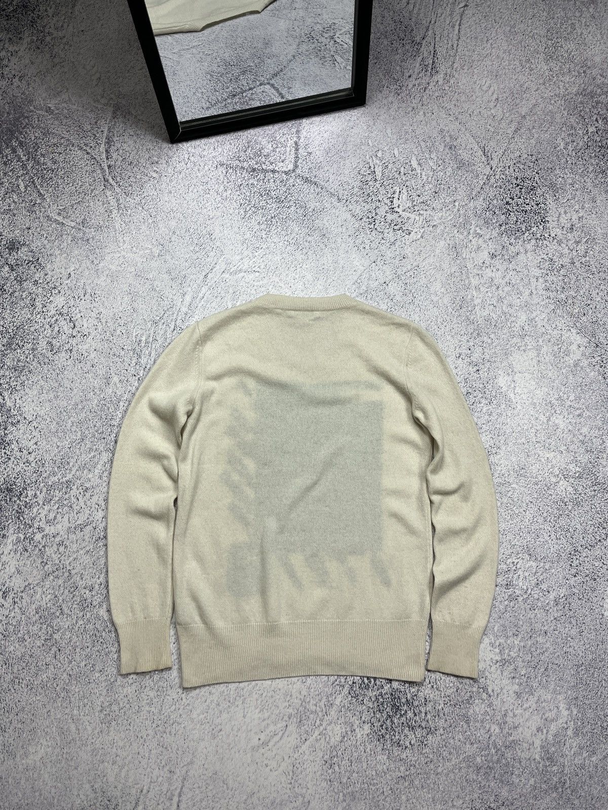 Burberry Burberry Brit Cashmere Big Logo Graphic Women's Sweater Size S / US 4 / IT 40 - 16 Thumbnail