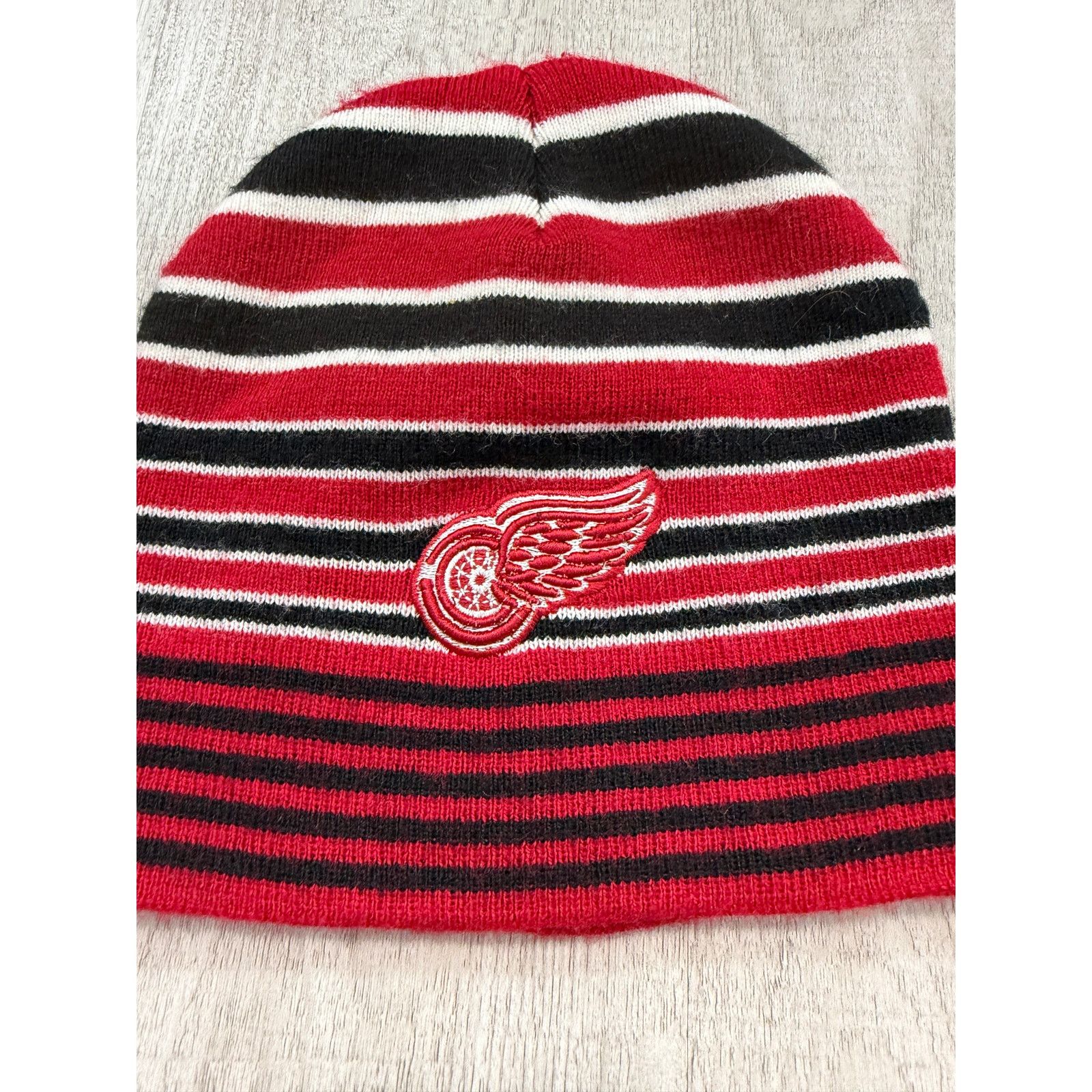 Vintage Vintage Detroit Red Wings Beanie Hat Adult Skull Cap y2k Size ONE SIZE - 2 Thumbnail