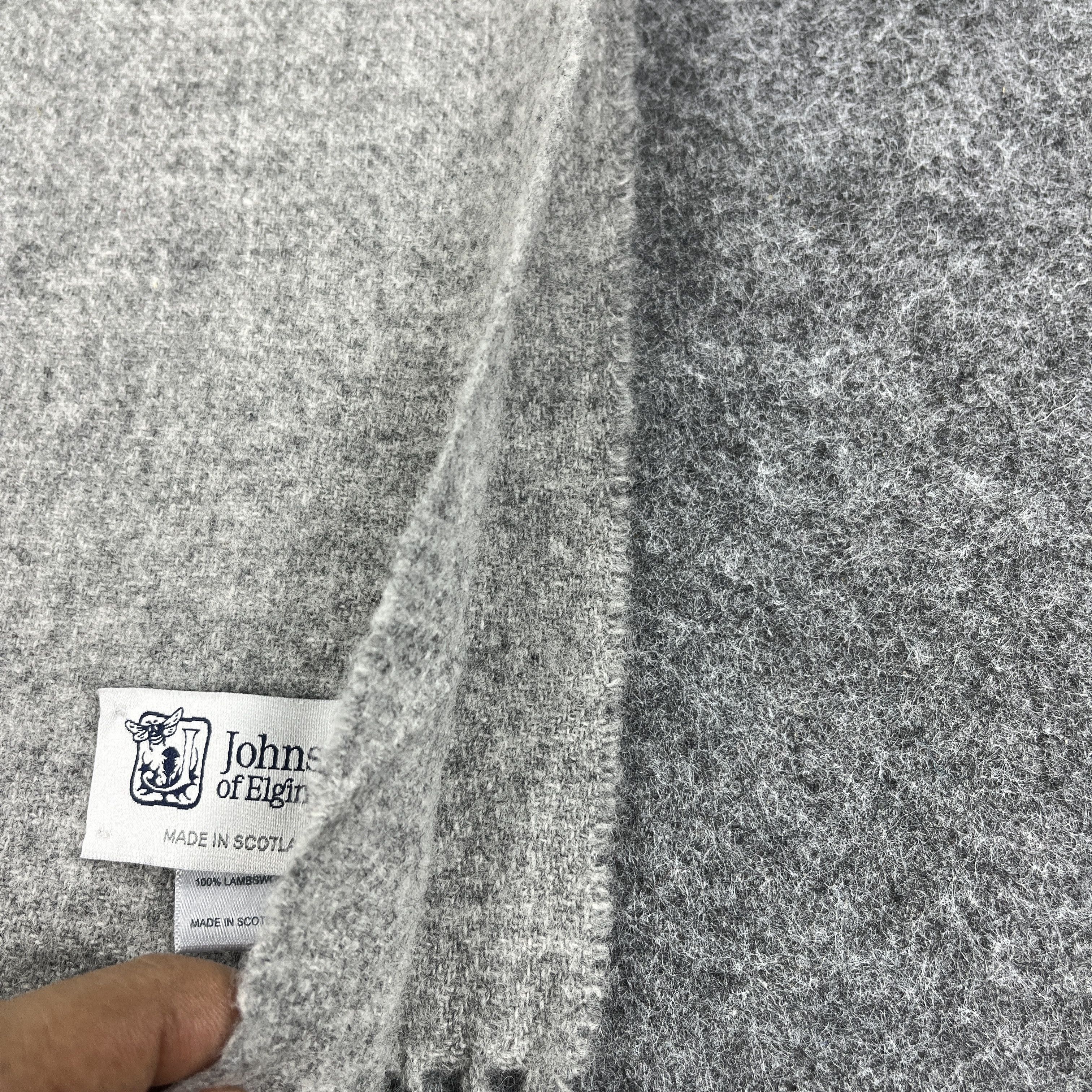 Johnstons Of Elgin × Vintage Johnstons Of Elgin Scarf / Muffler / Neckwear T1015 Size ONE SIZE - 10 Thumbnail