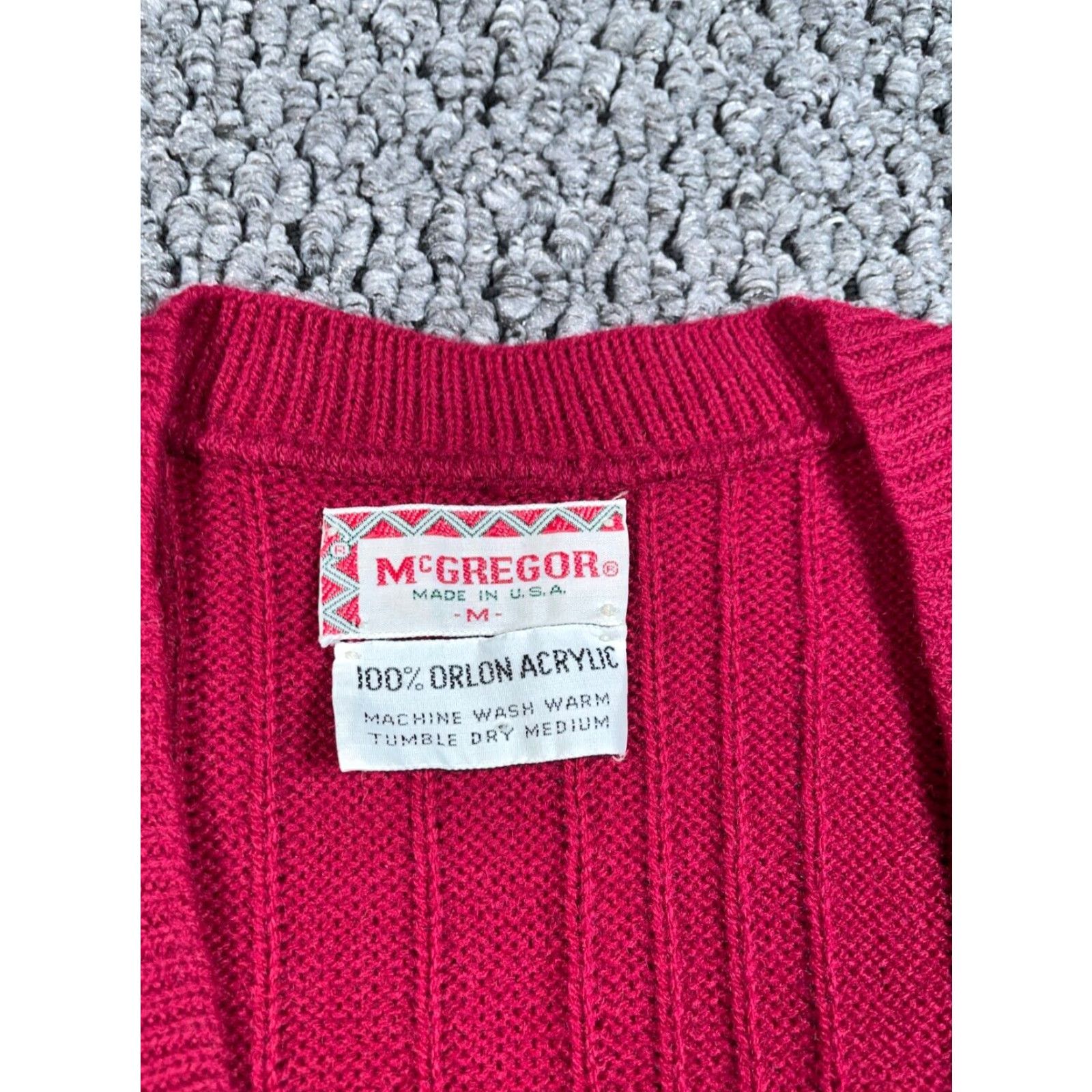 McGregor VINTAGE McGregor Sweater Vest Shirt Adult Medium Red U-Neck Pullover Knit USA Tag 70s 80s Retro Mens Size US M / EU 48-50 / 2 - 3 Thumbnail