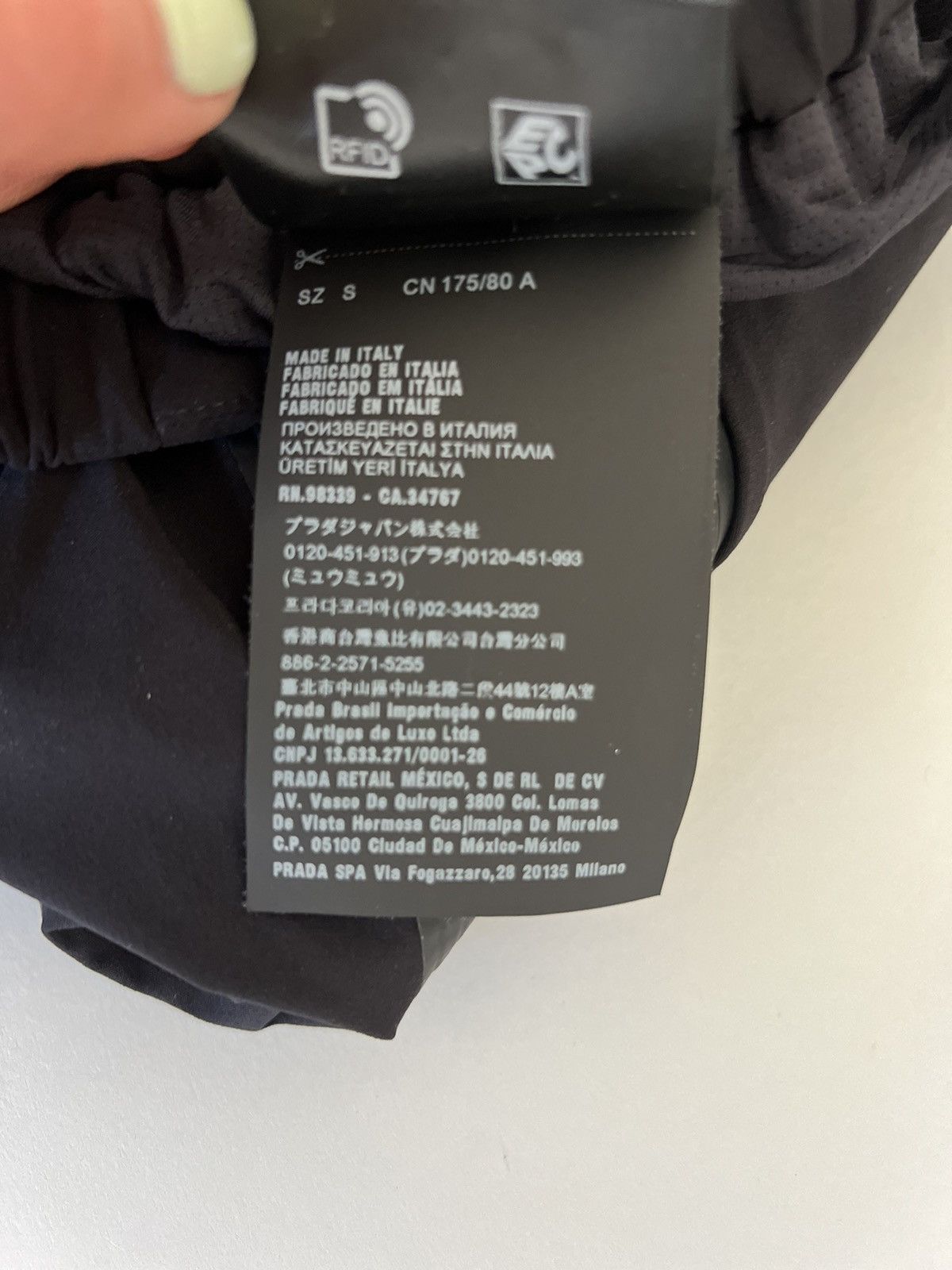 Prada Prada Stretch Re-Nylon Shorts Size US 30 / EU 46 - 10 Thumbnail