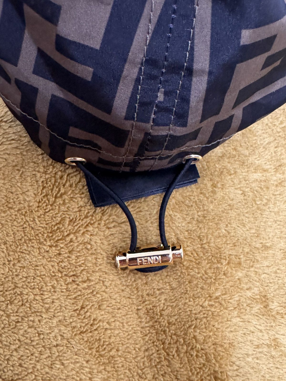 Fendi New Fendi Size ONE SIZE - 3 Thumbnail
