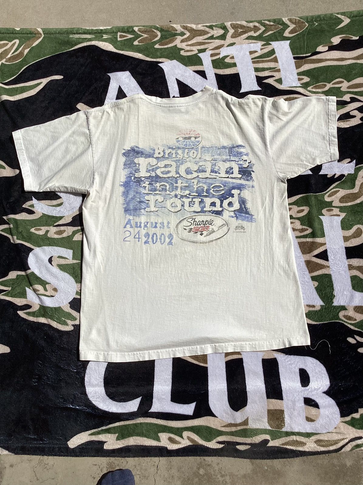 NASCAR Vintage 2002 Bristol motor Speedway sharpie 500 NASCAR Tee Size US L / EU 52-54 / 3 - 3 Thumbnail