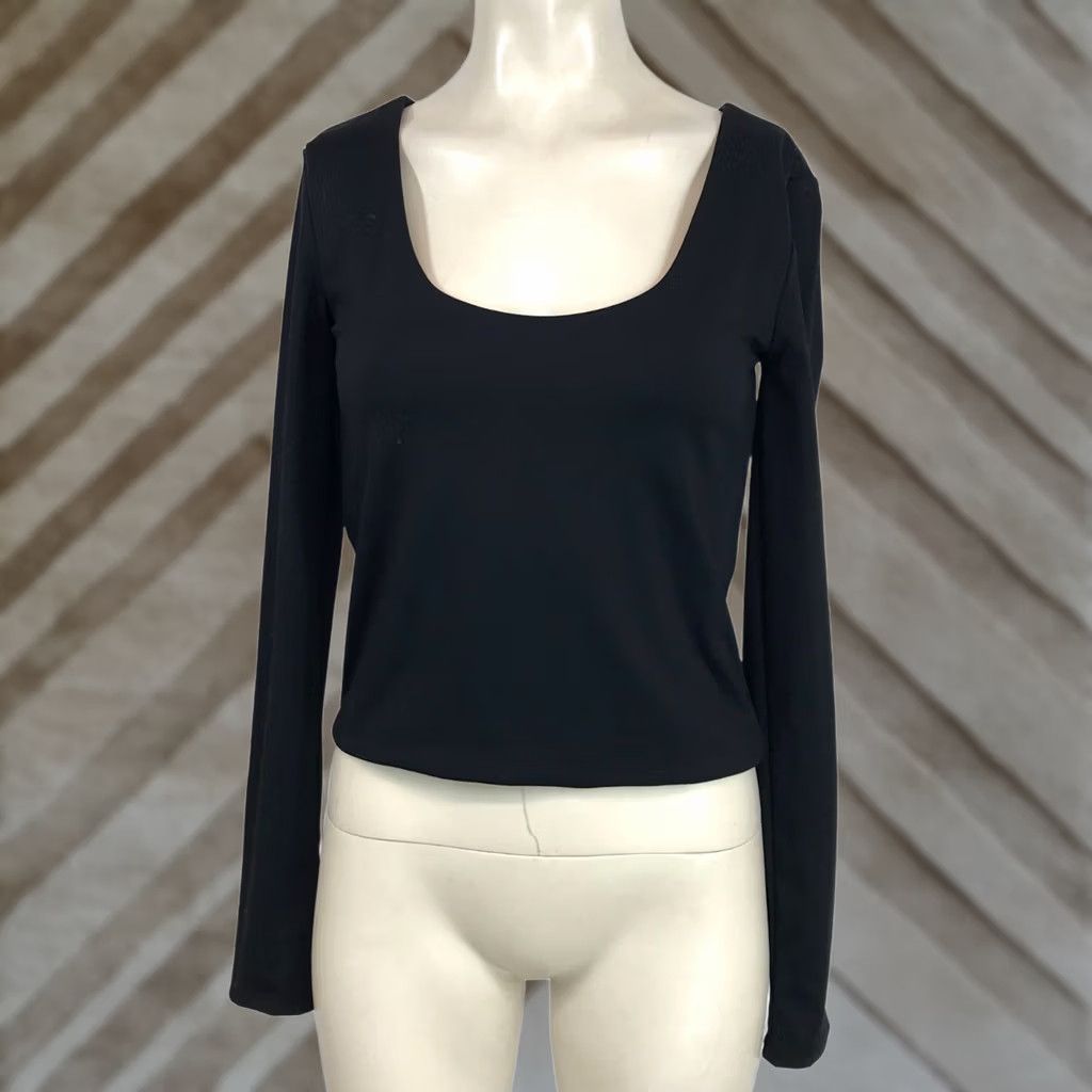 Vintage OPEN EDIT WOMEN'S BLOUSE Shirt M Black Round Neck Nylon Blend Long Sleeve Size M / US 6-8 / IT 42-44 - 1 Thumbnail