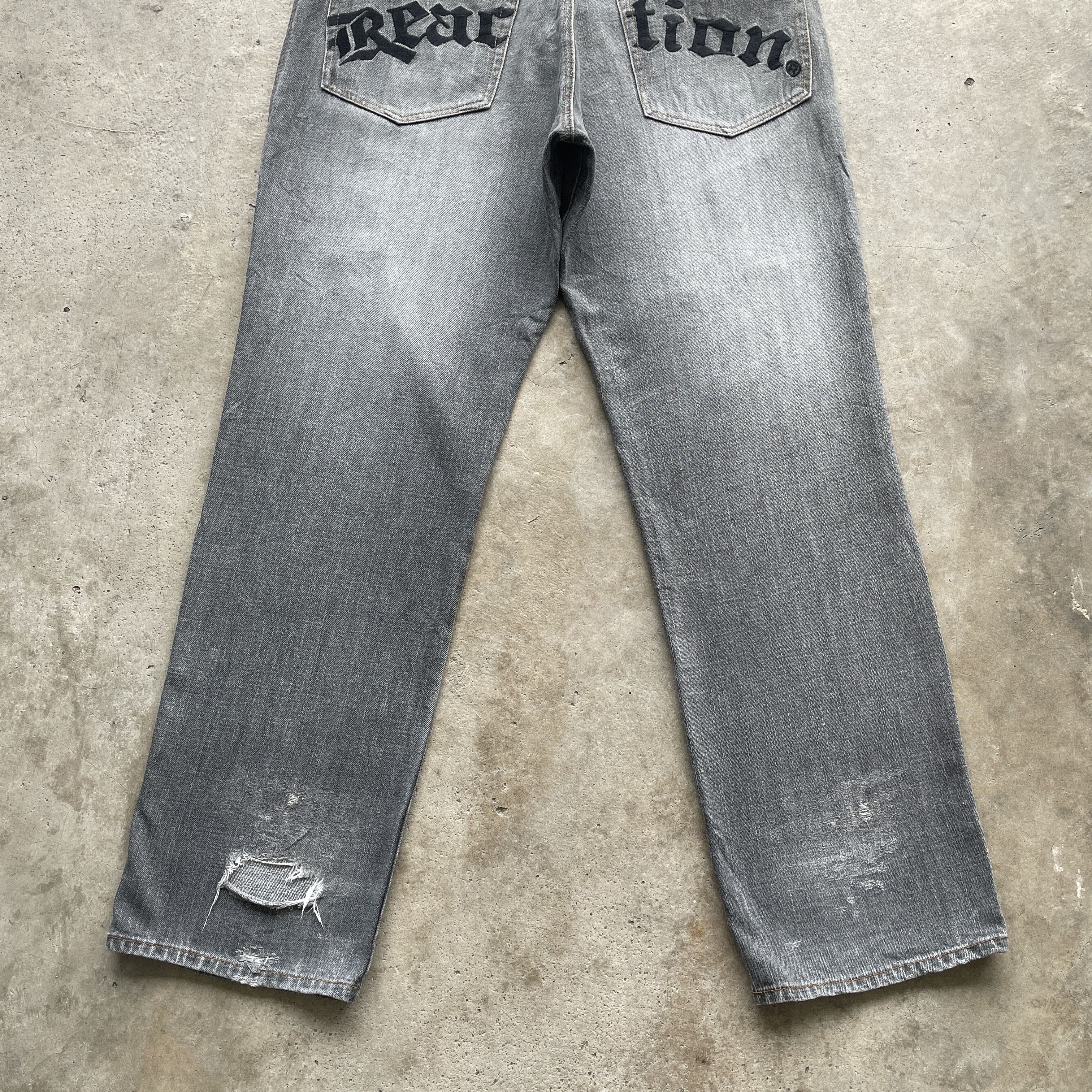 Japanese Brand W35 VINTAGE JAPAN REACTION FADED GREY BAGGY JEANS PANTS Size US 35 - 12 Thumbnail