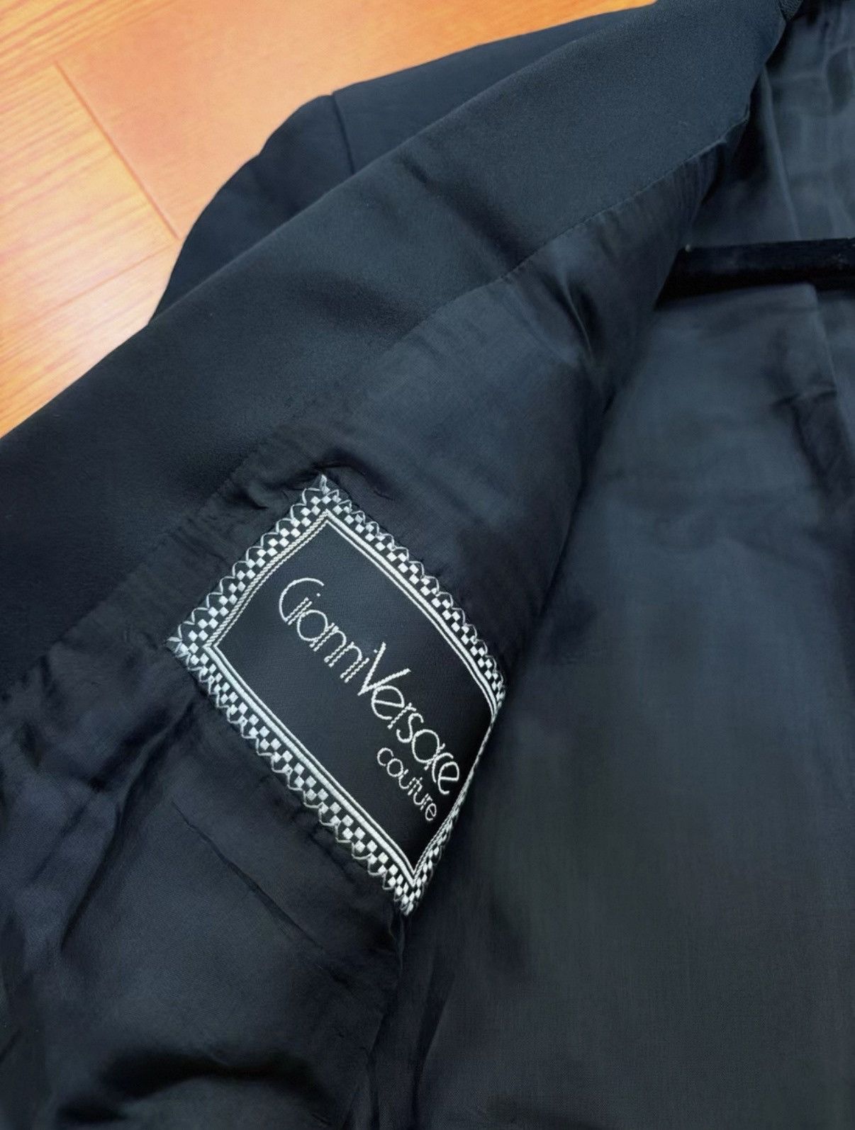 Versace Vintage Gianni Versace black rhinestone embellished blazer Size M / US 6-8 / IT 42-44 - 8 Thumbnail