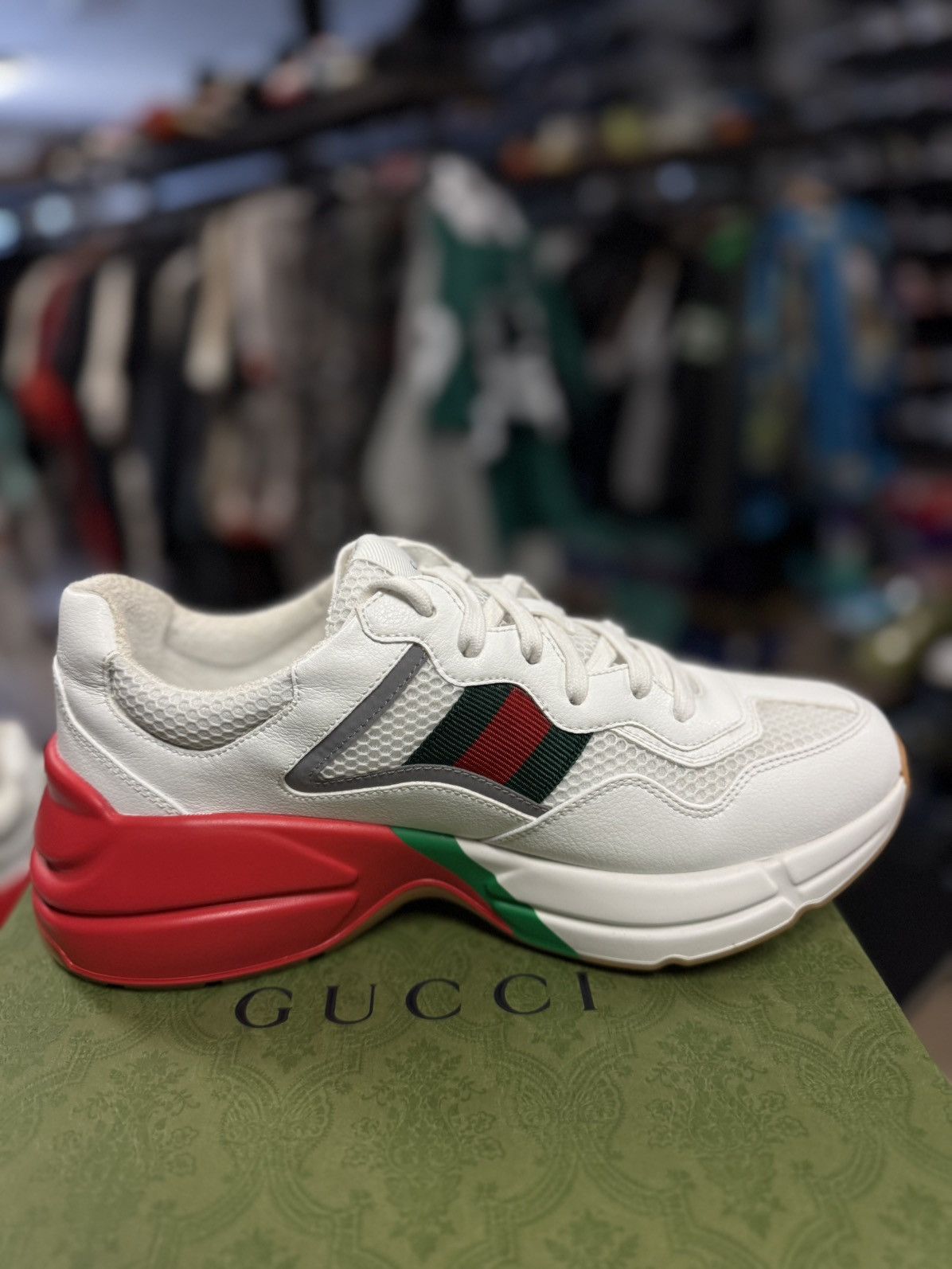 Gucci Gucci White Red Rhyton Shoes Size 7.5G/8US Size US 8 / EU 41 - 12 Thumbnail