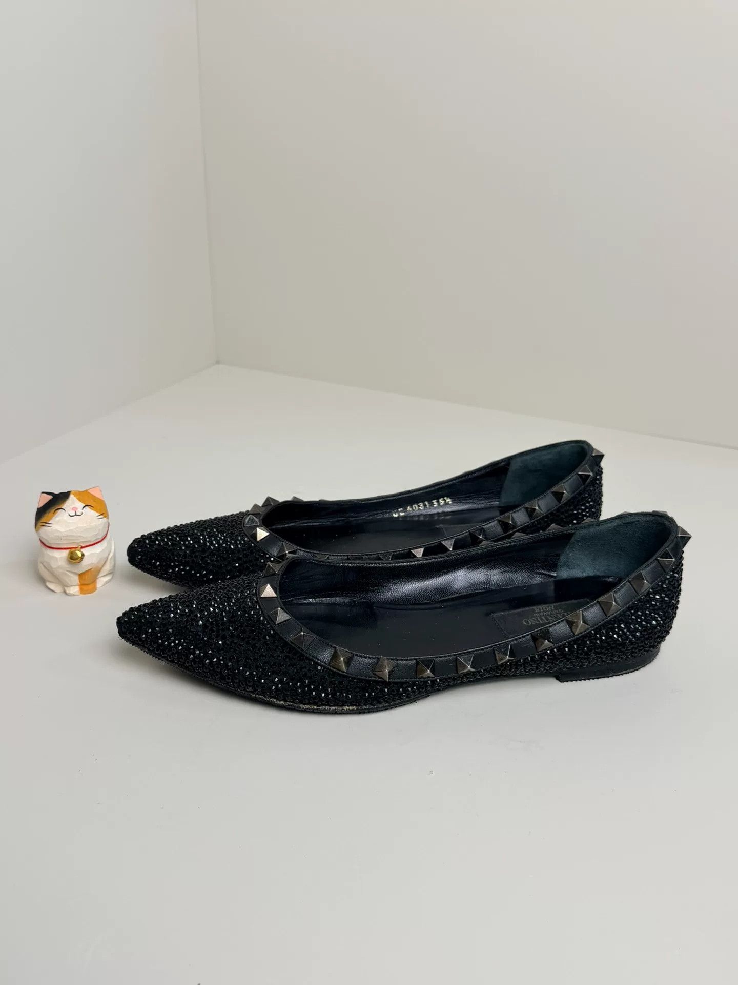 Valentino Valentino Black Lowtop Sneakers us_5-5 Women Size US 5.5 / IT 35.5 - 1 Thumbnail