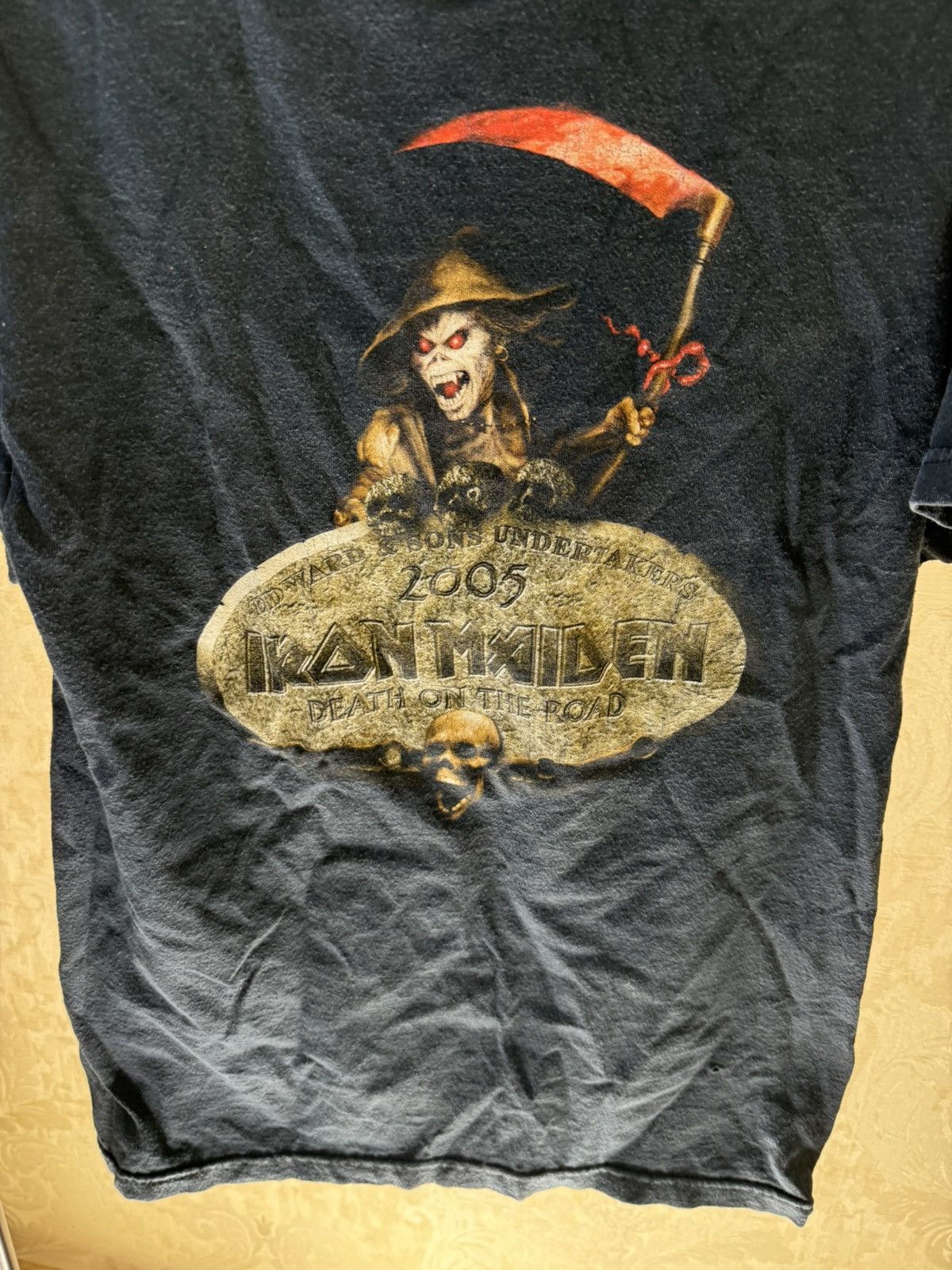 Vintage Vintage 2005-s IRON MAIDEN BIG LOGO T-shirt SIZE-S Size US S / EU 44-46 / 1 - 2 Thumbnail