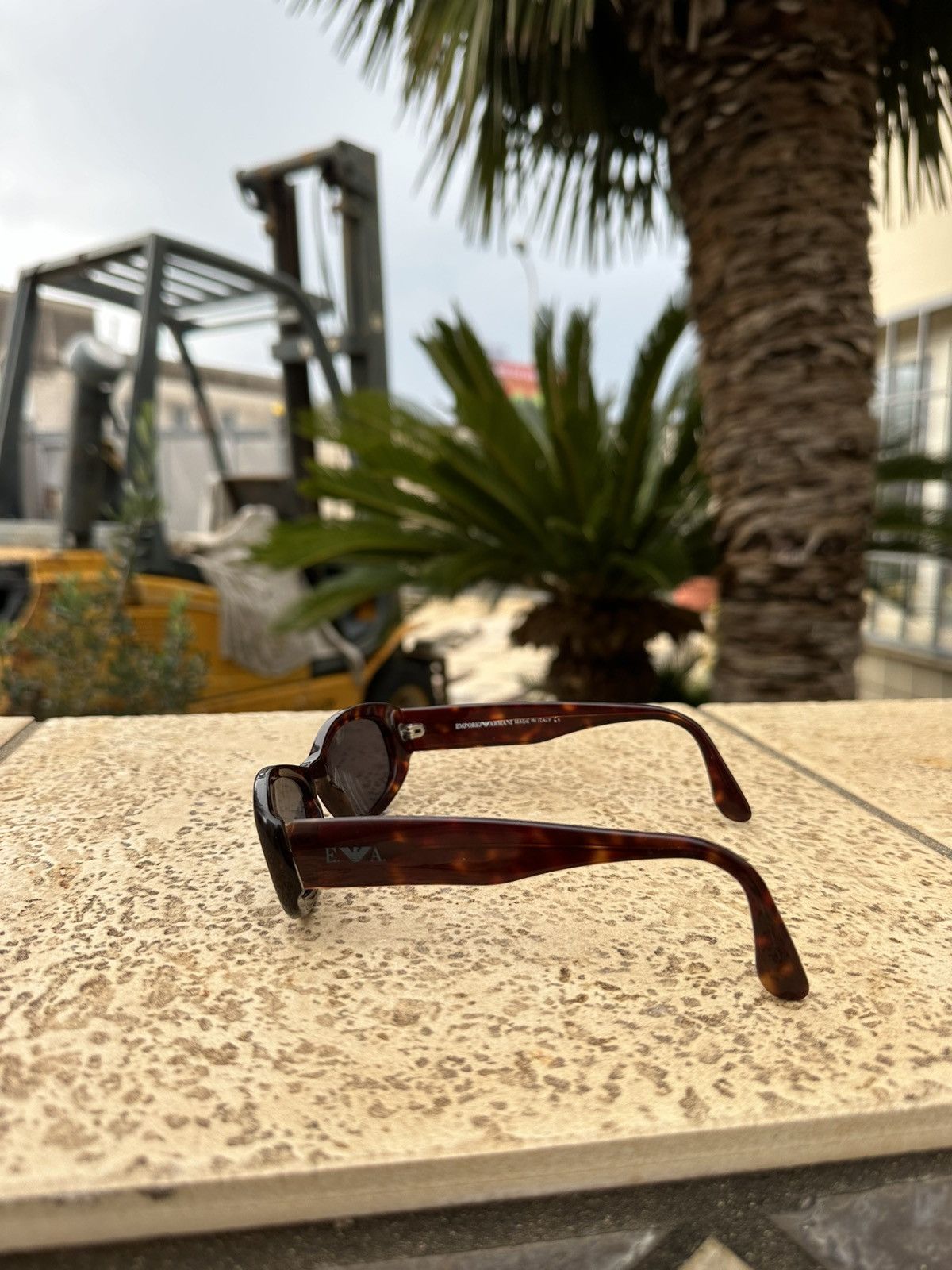 Emporio Armani Emperio Armani Sunglasses Vintage Red 578s Size ONE SIZE - 3 Thumbnail