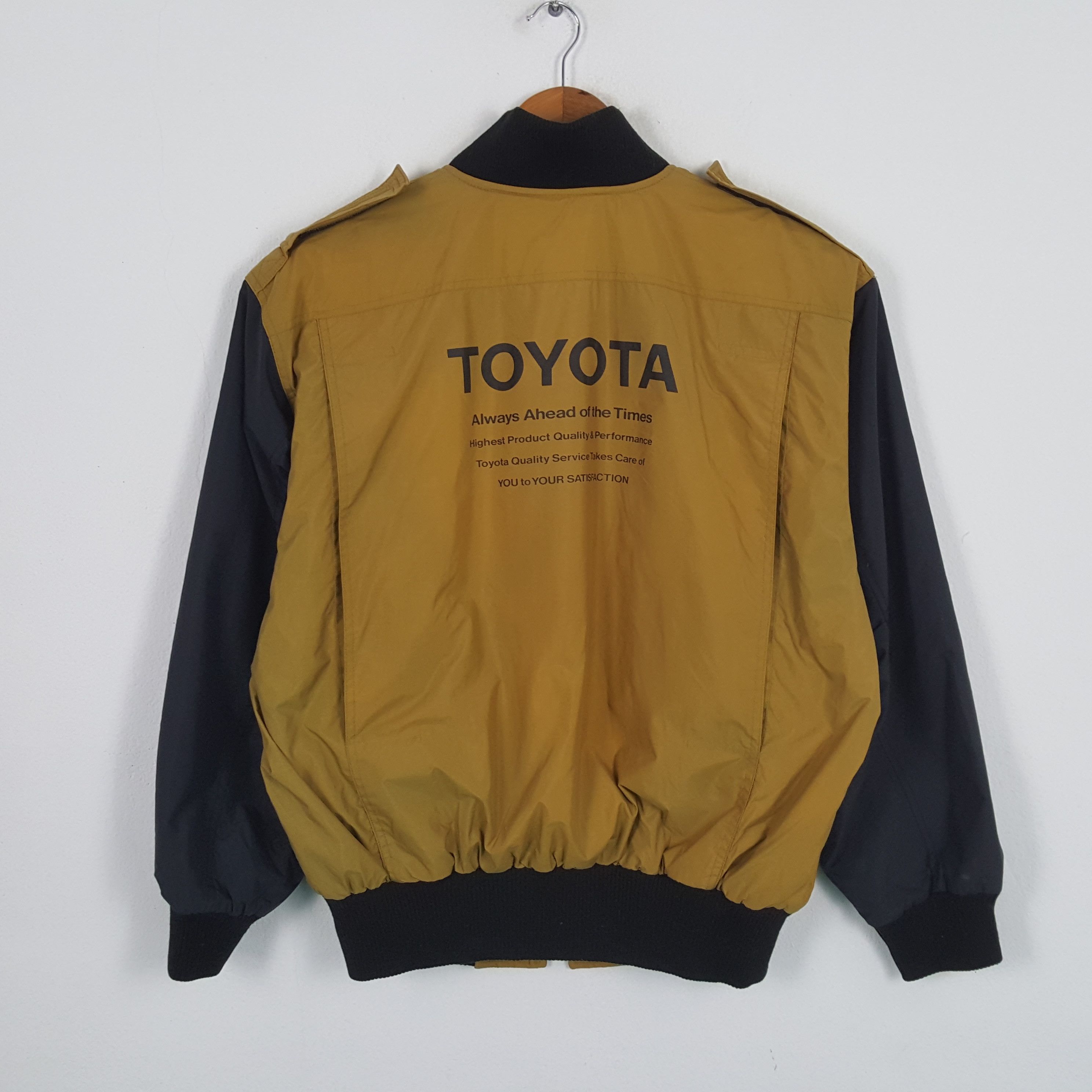 Japanese Brand × Vintage Vintage TOYOTA TECNO Japanese Racing Team Jacket Size US XL / EU 56 / 4 - 1 Thumbnail
