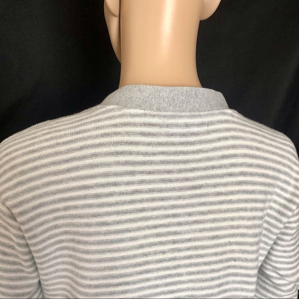 Tommy Hilfiger Tommy Hilfiger Striped V-Neck Sweater Grey Size S Size S / US 4 / IT 40 - 6 Thumbnail