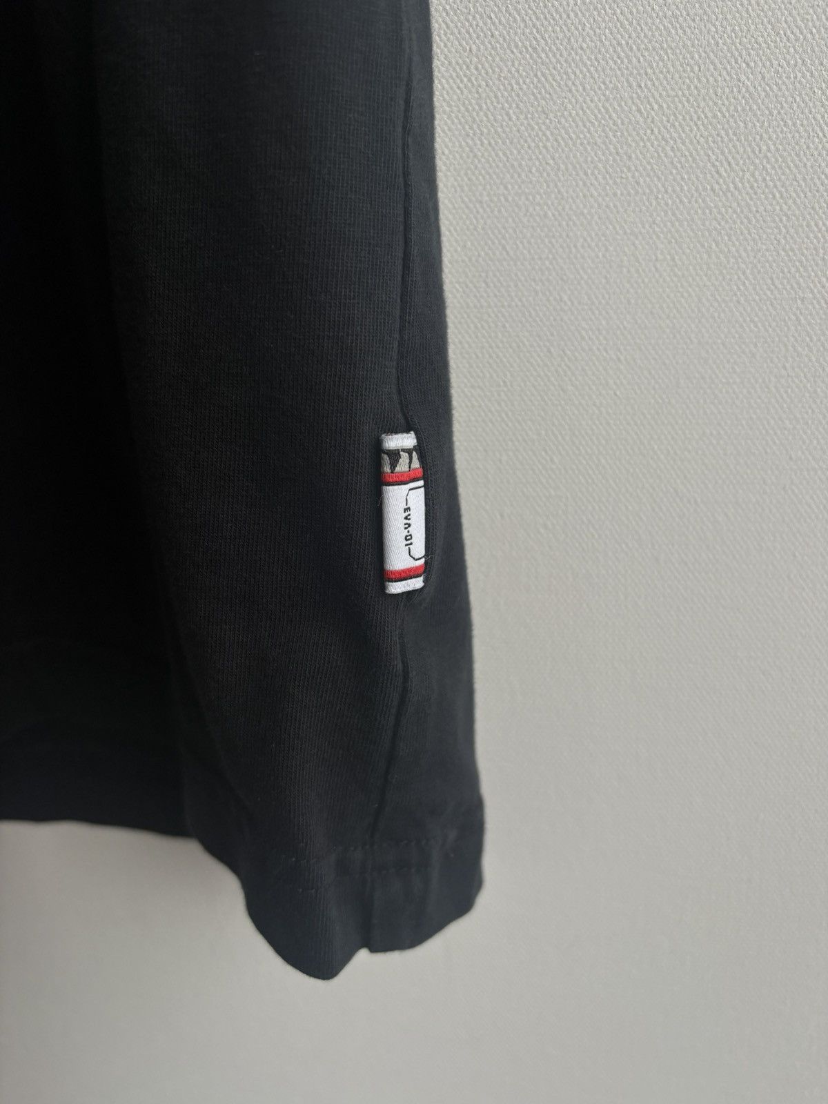 Uniqlo Streetwear Uniqlo Neon Genesis Evangelion Anime T-shirt Size US M / EU 48-50 / 2 - 4 Thumbnail